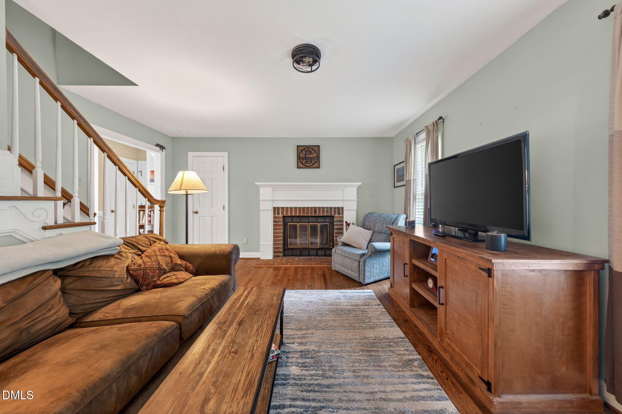 main property photo 6