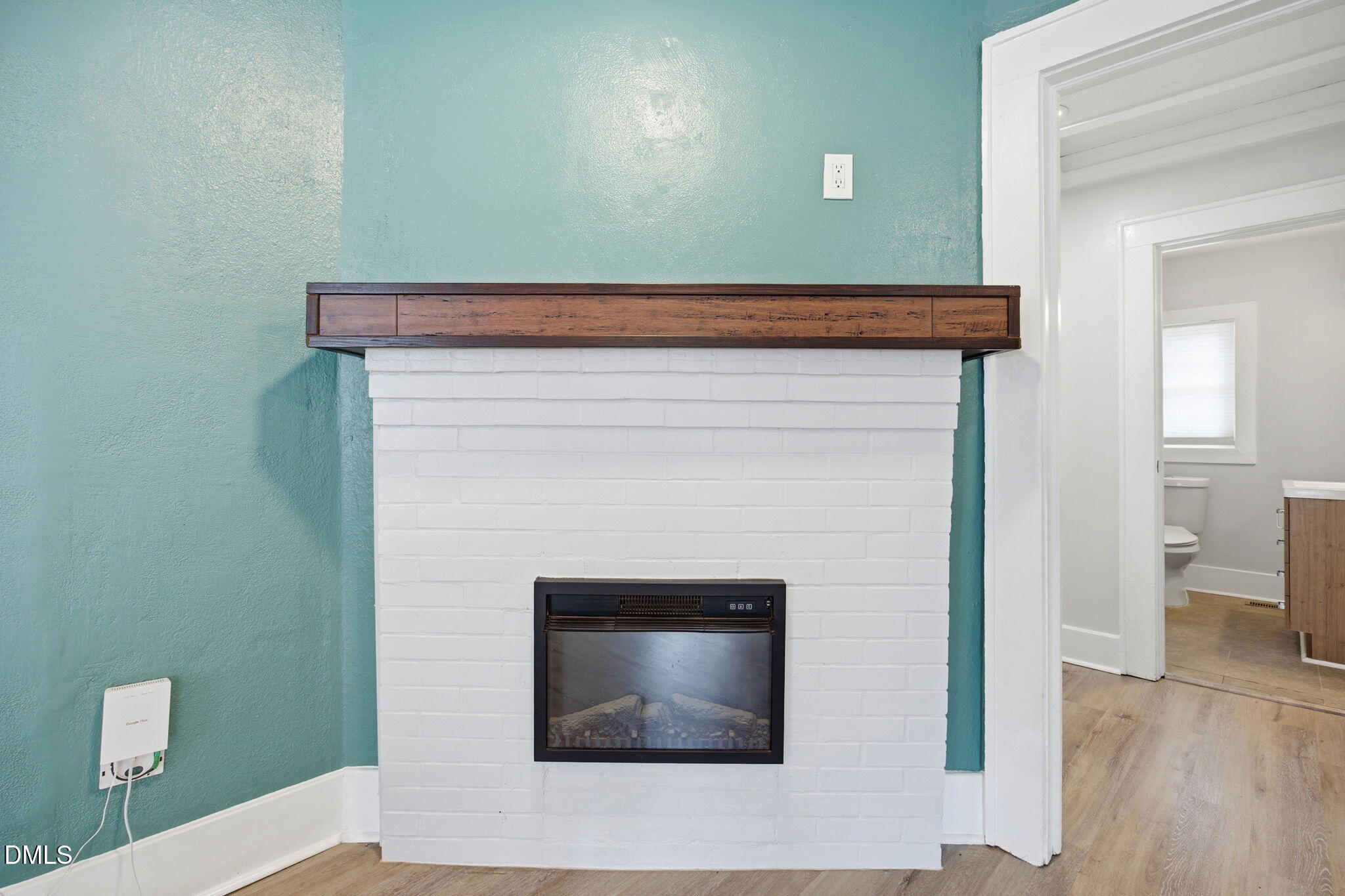 main property photo 24