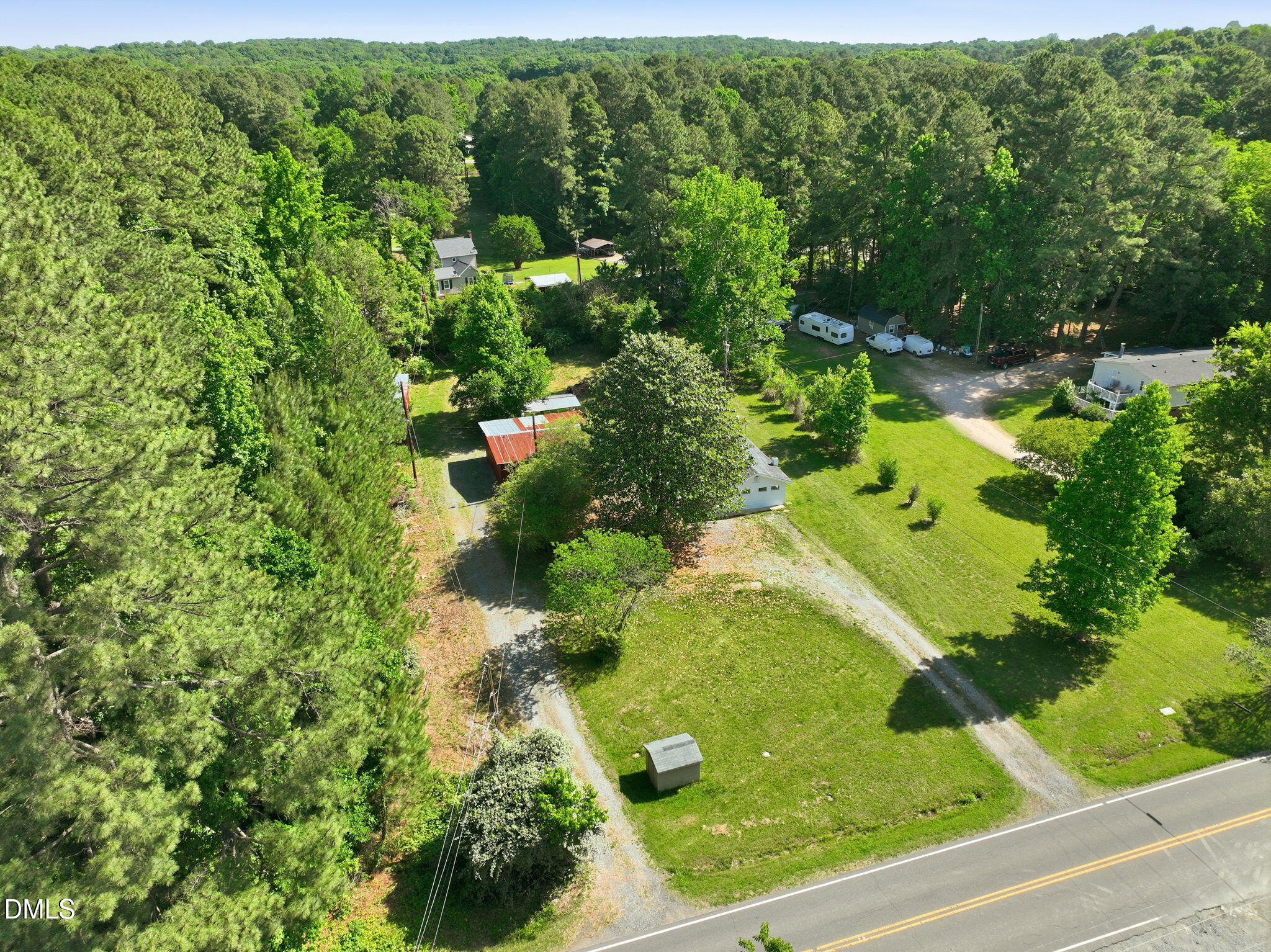 main property photo 34