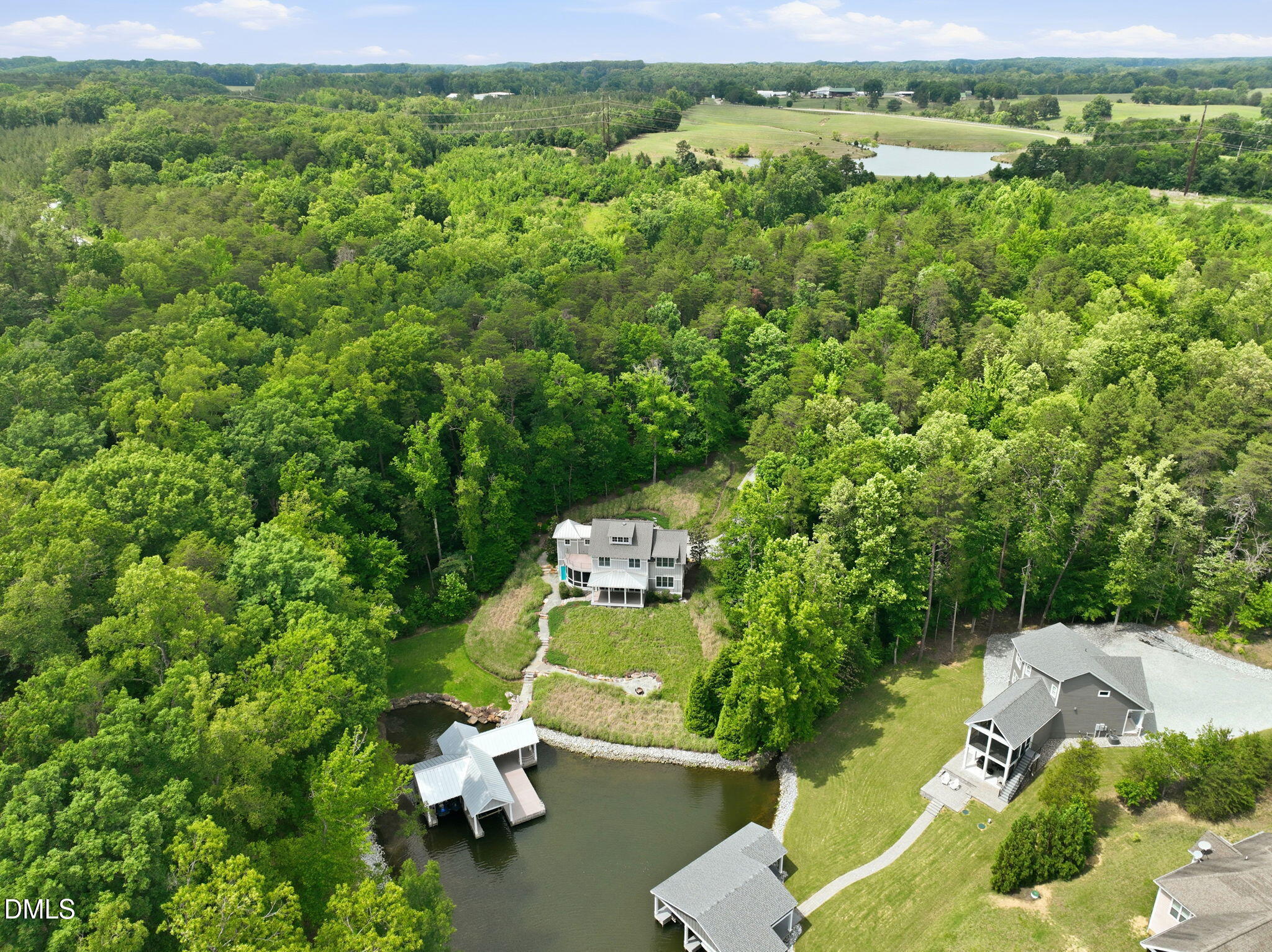 main property photo 51