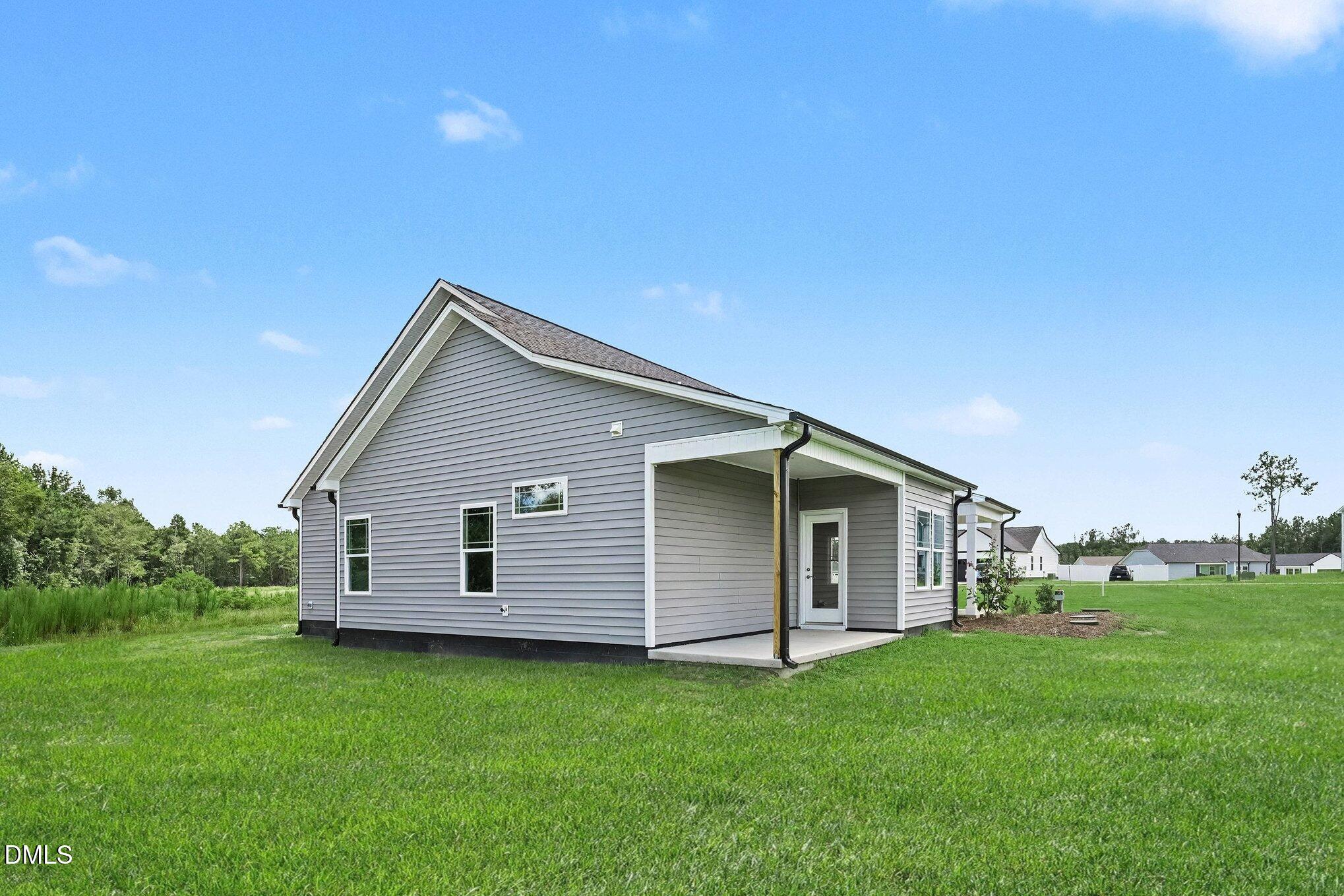 main property photo 22
