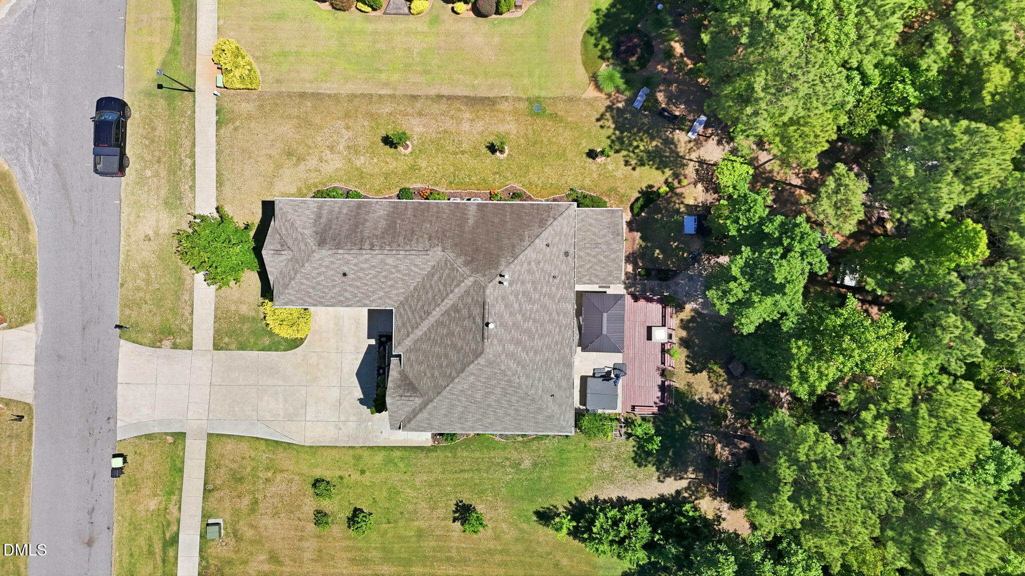 main property photo 74