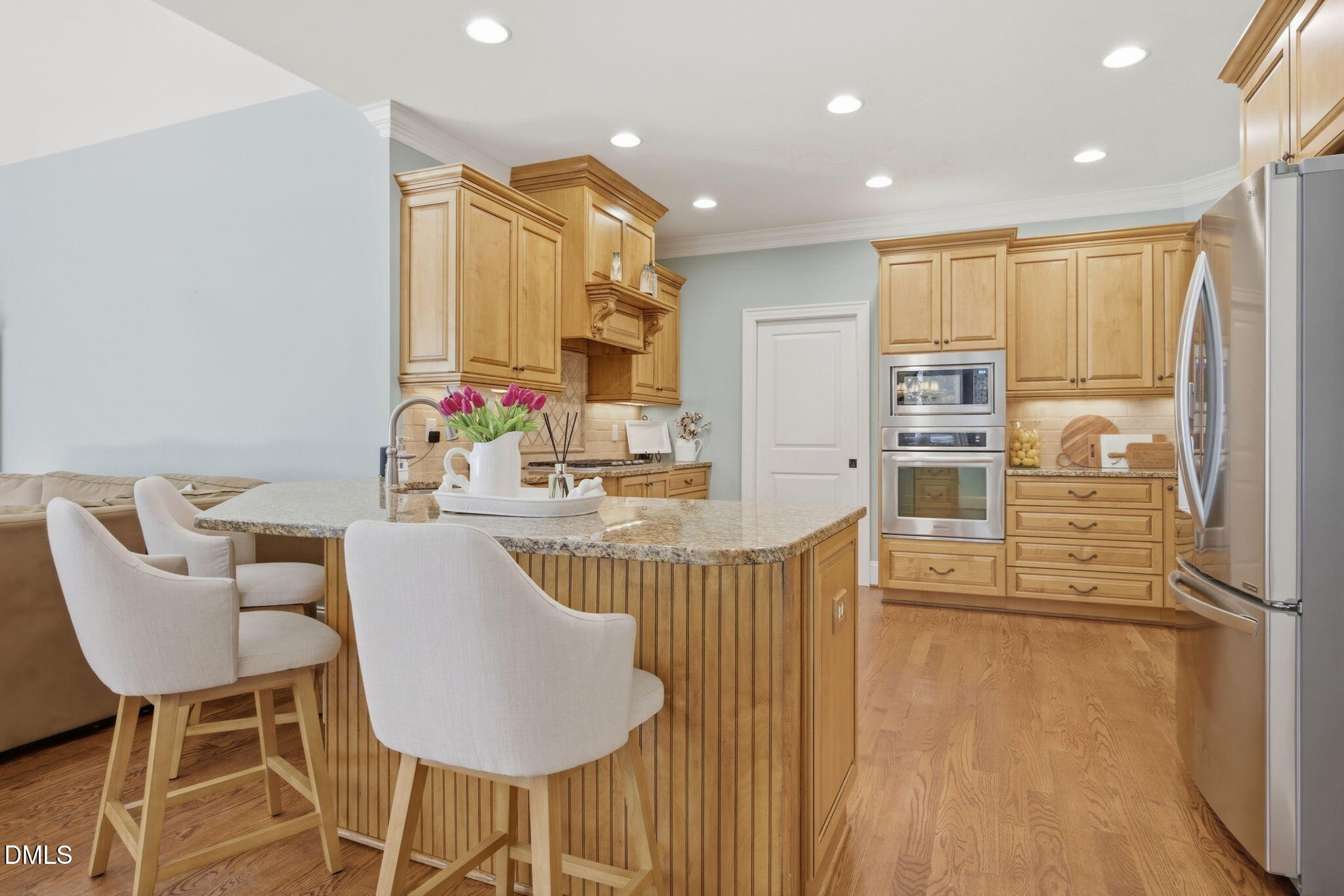 main property photo 15