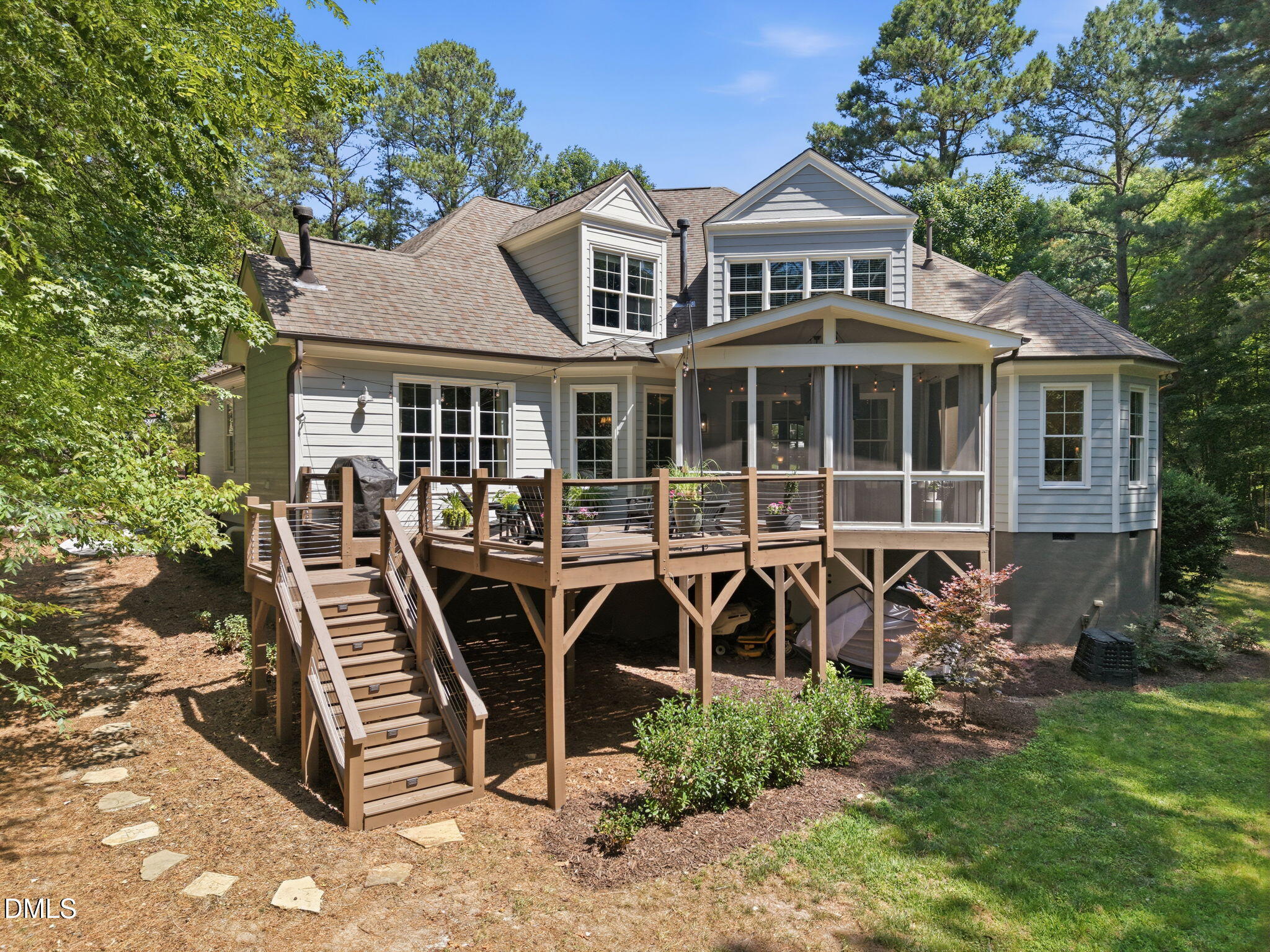 main property photo 39