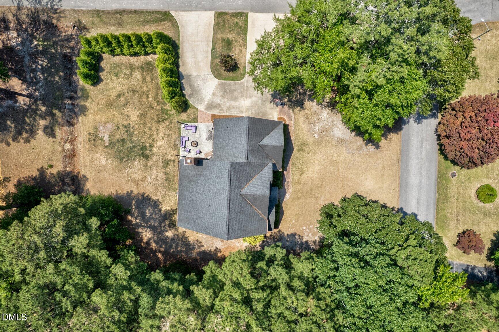main property photo 48