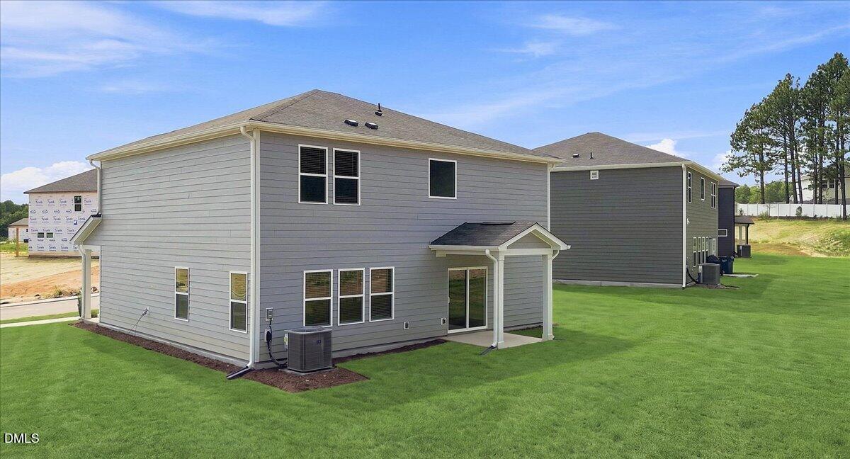 main property photo 32