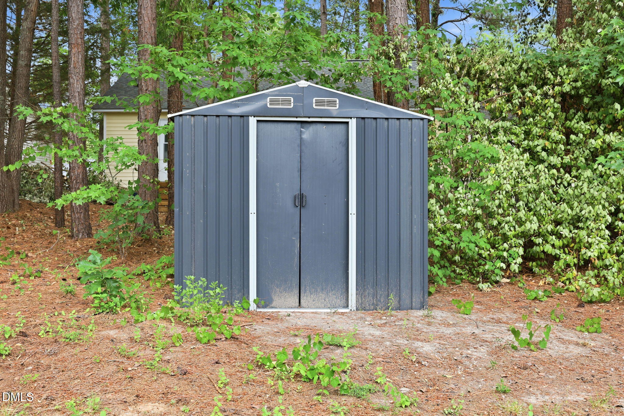 main property photo 29