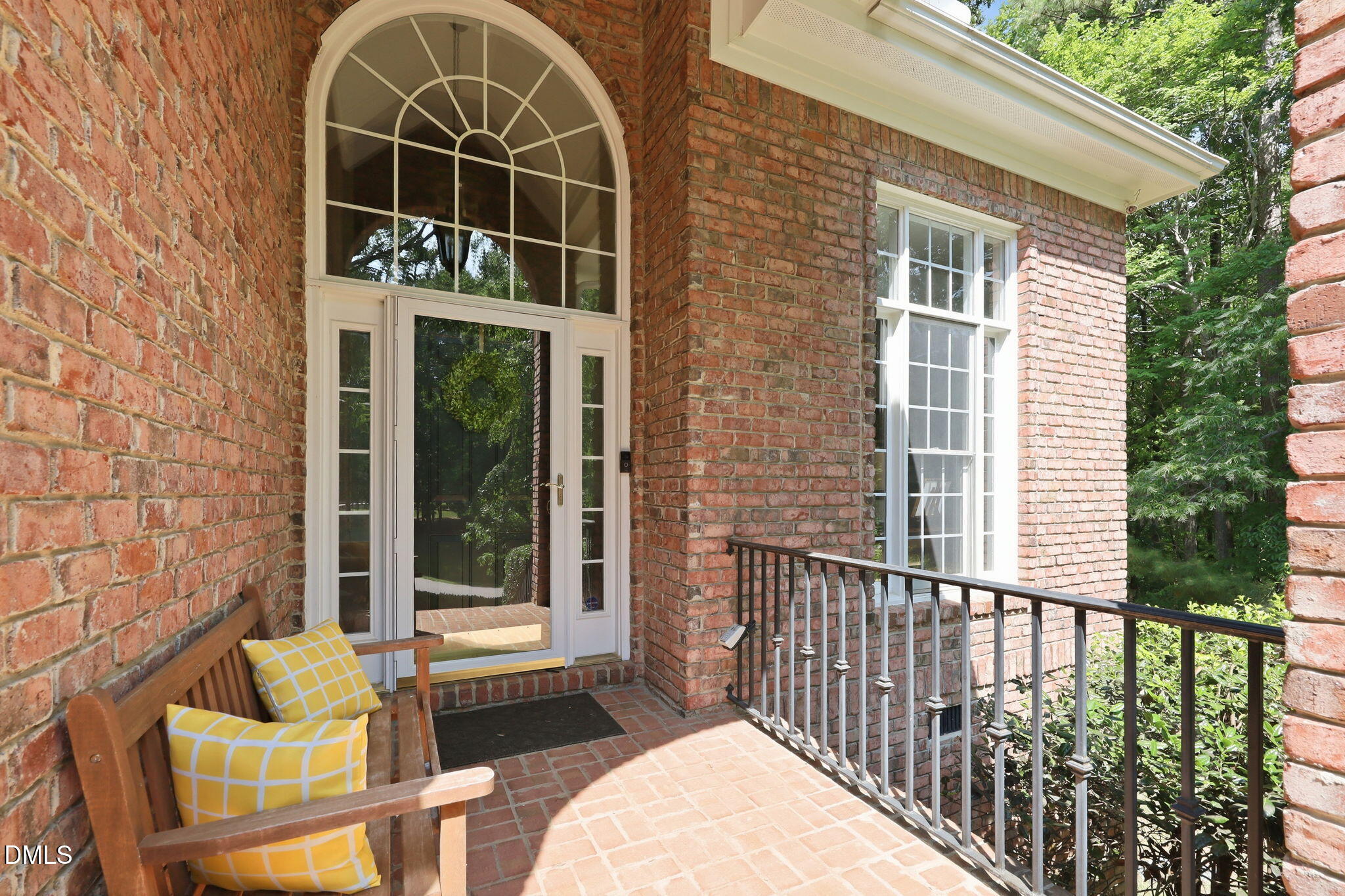 main property photo 2