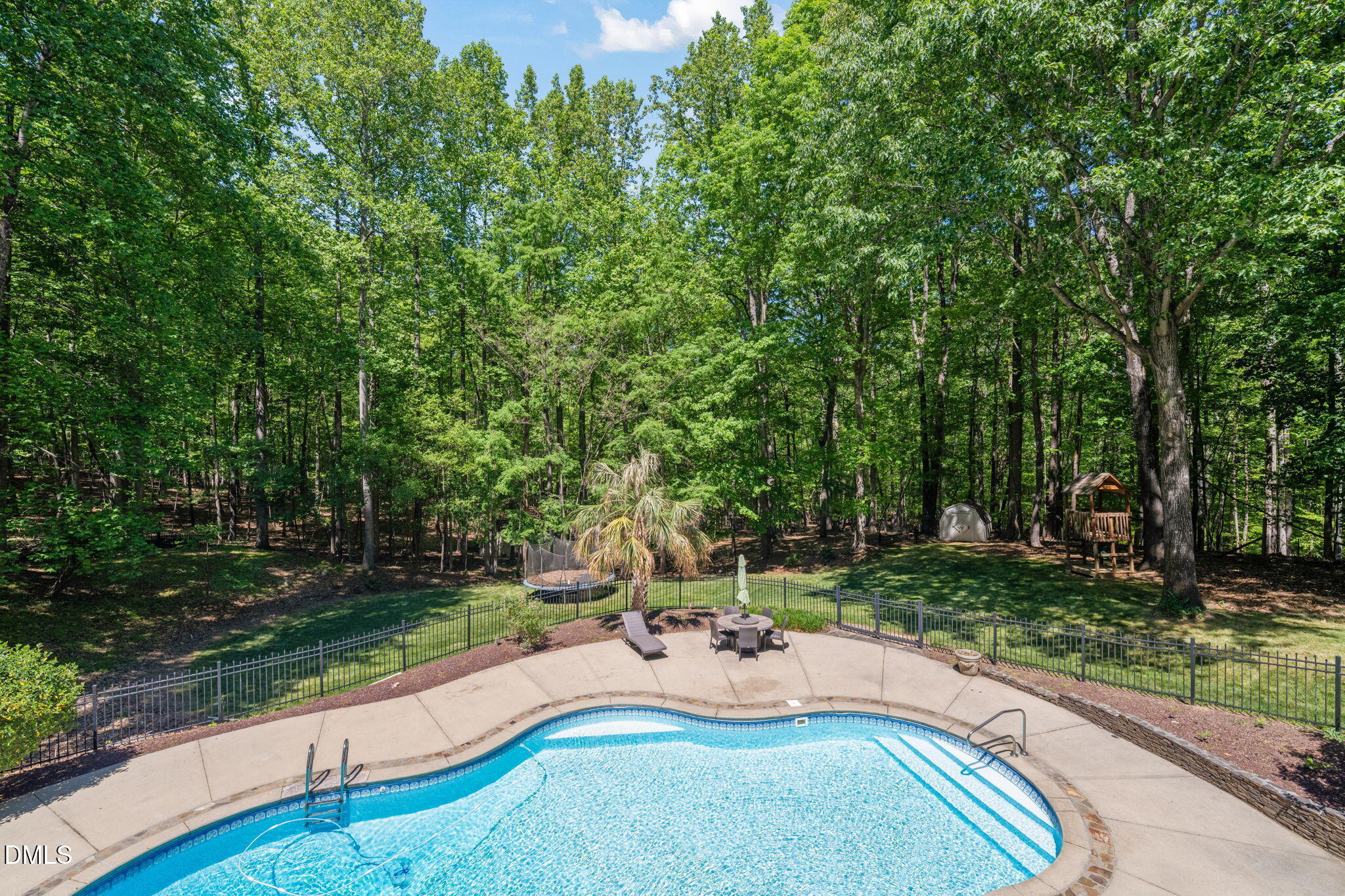main property photo 47
