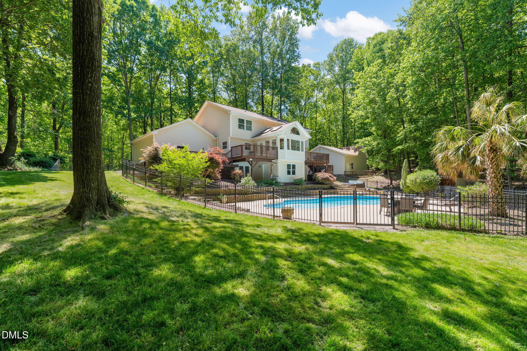 main property photo 51