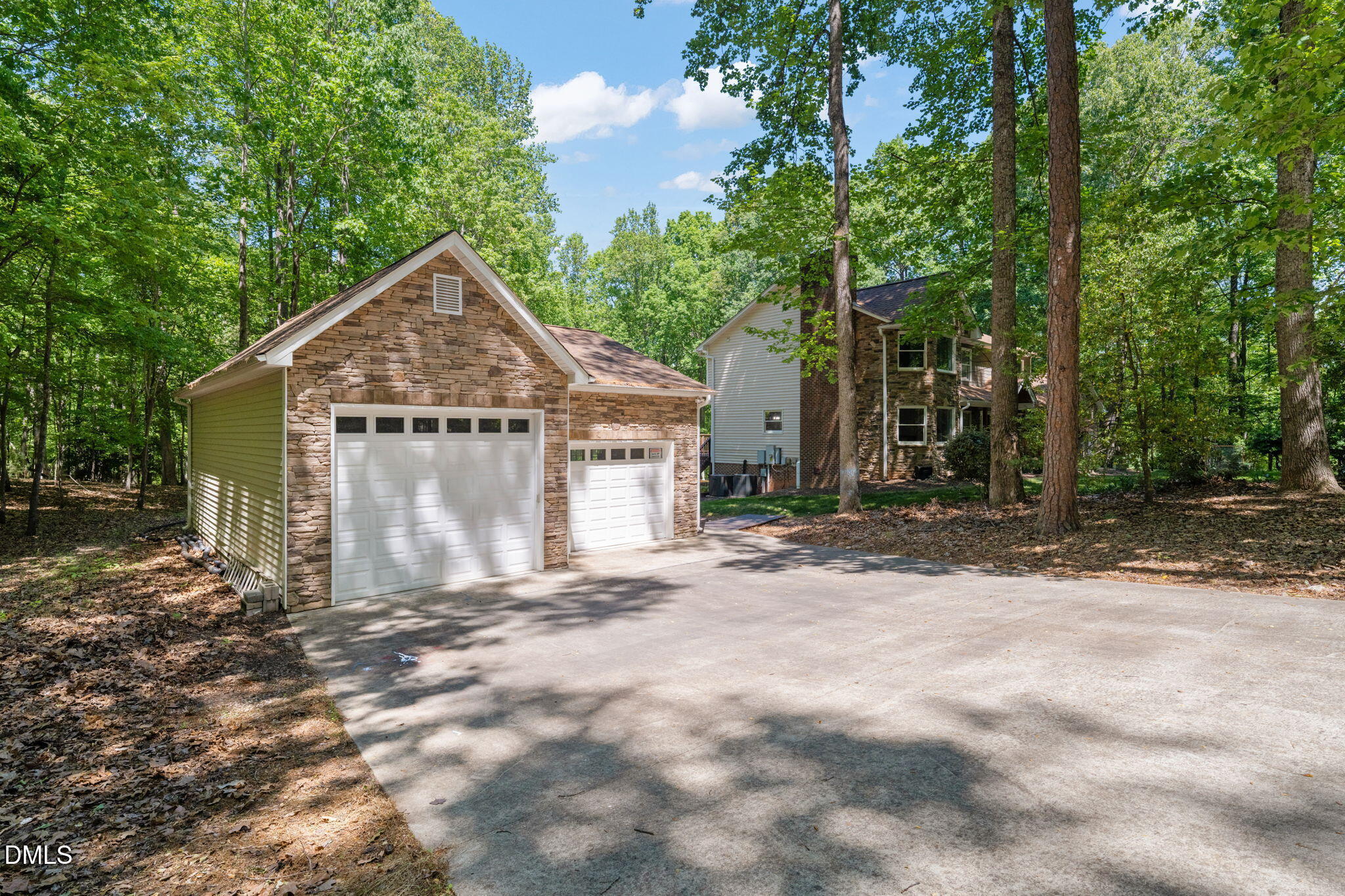 main property photo 54