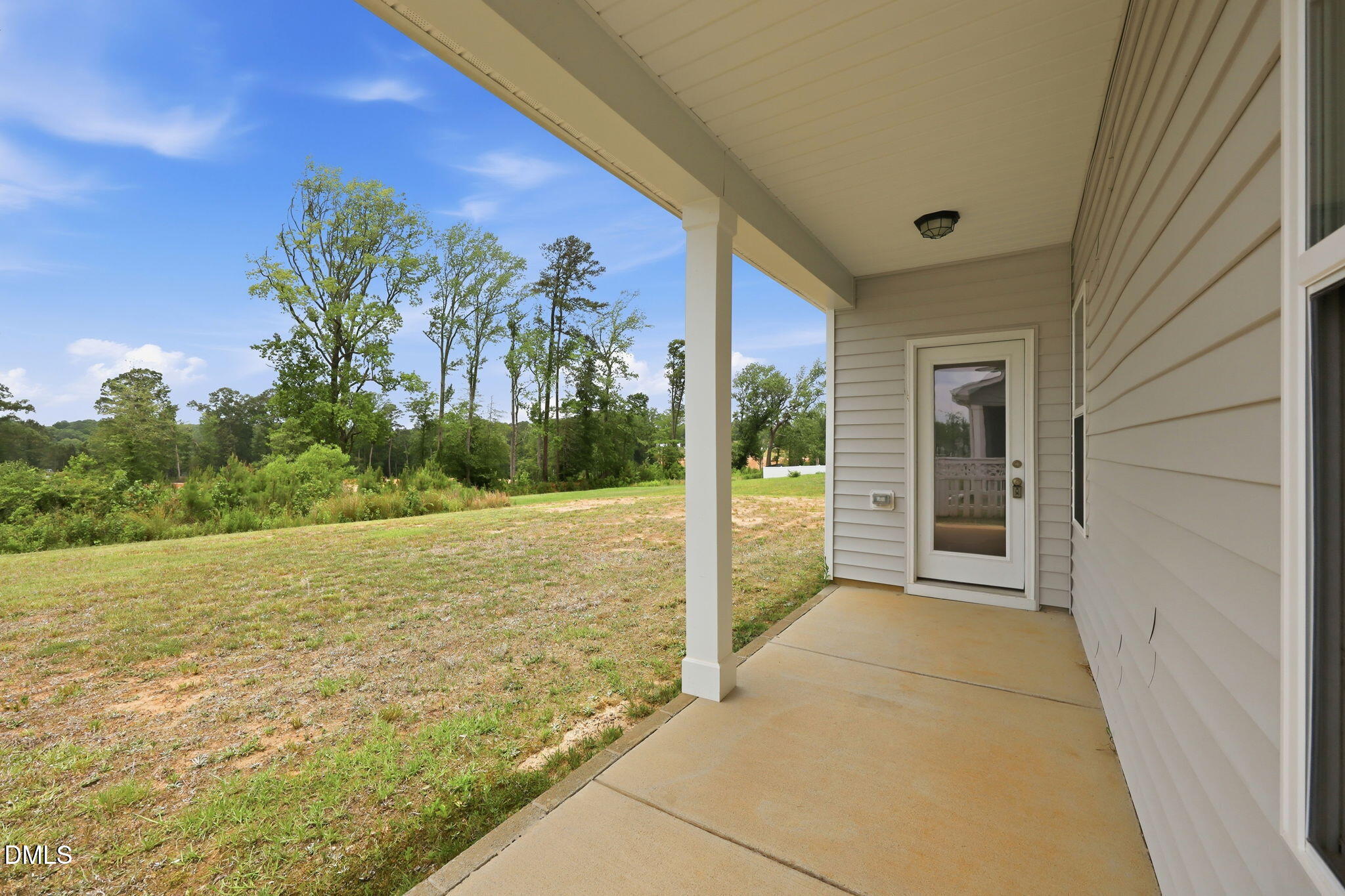 main property photo 35
