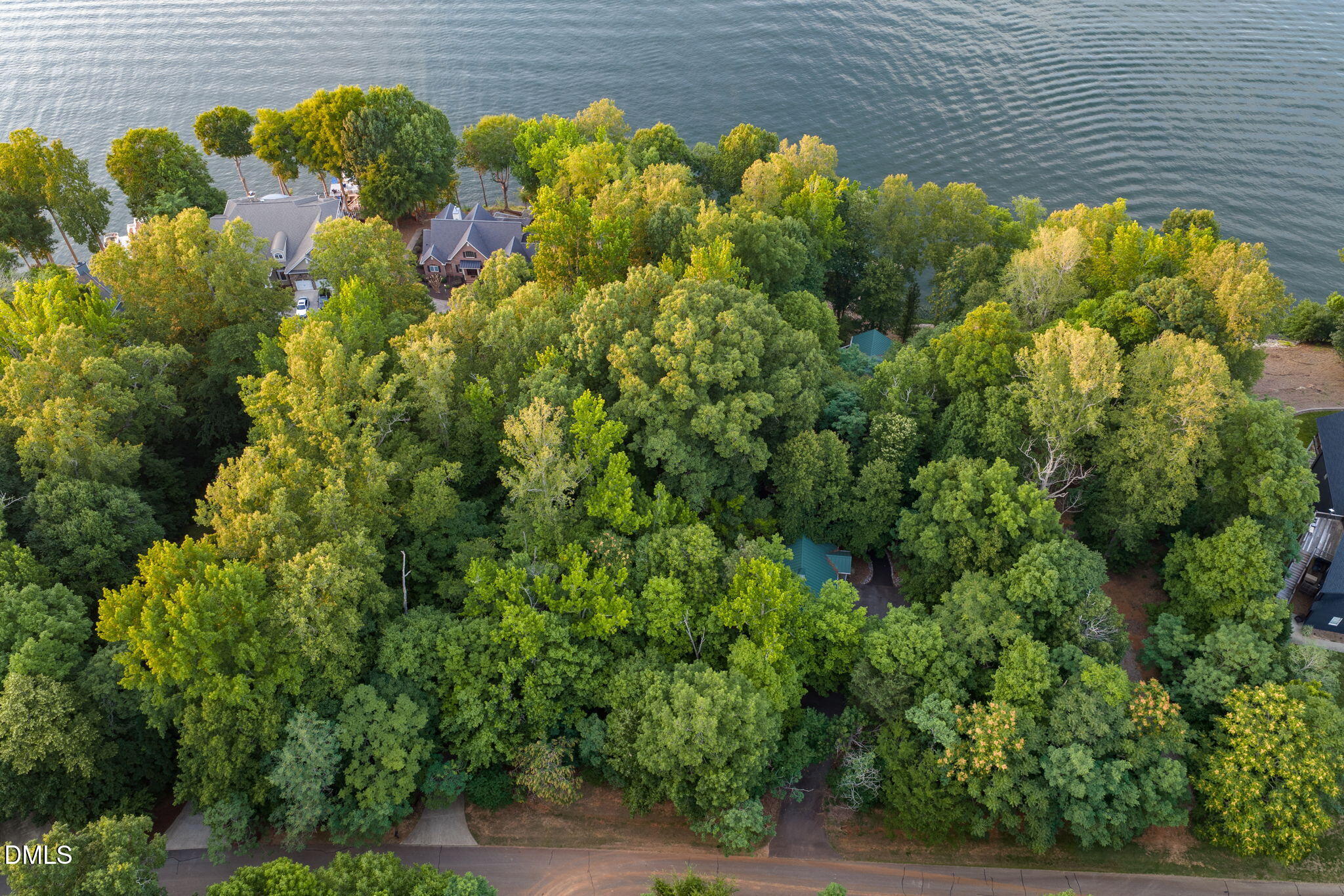 main property photo 26