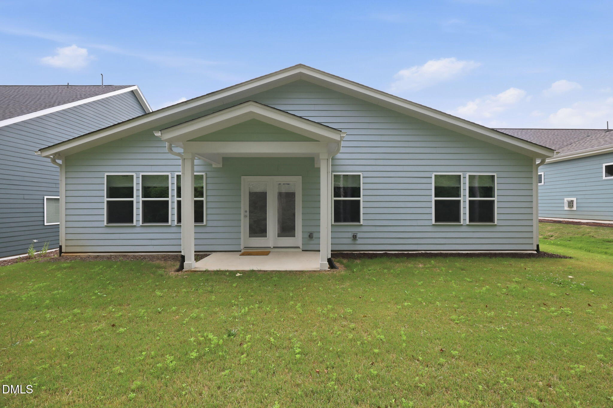 main property photo 25