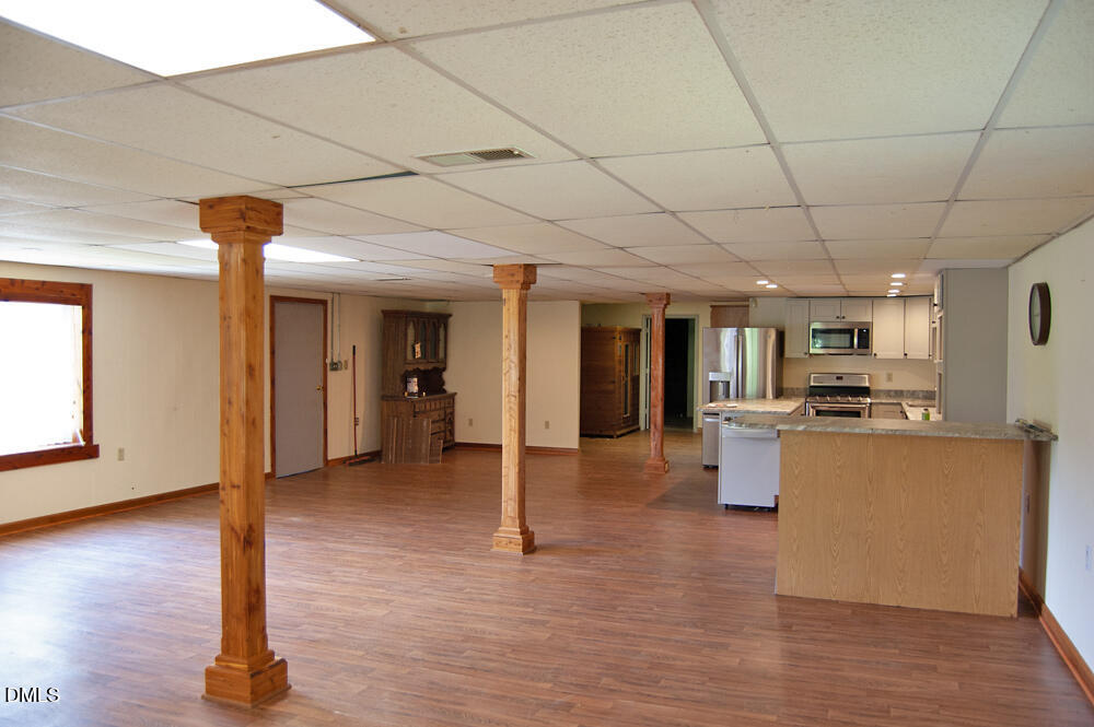 main property photo 70