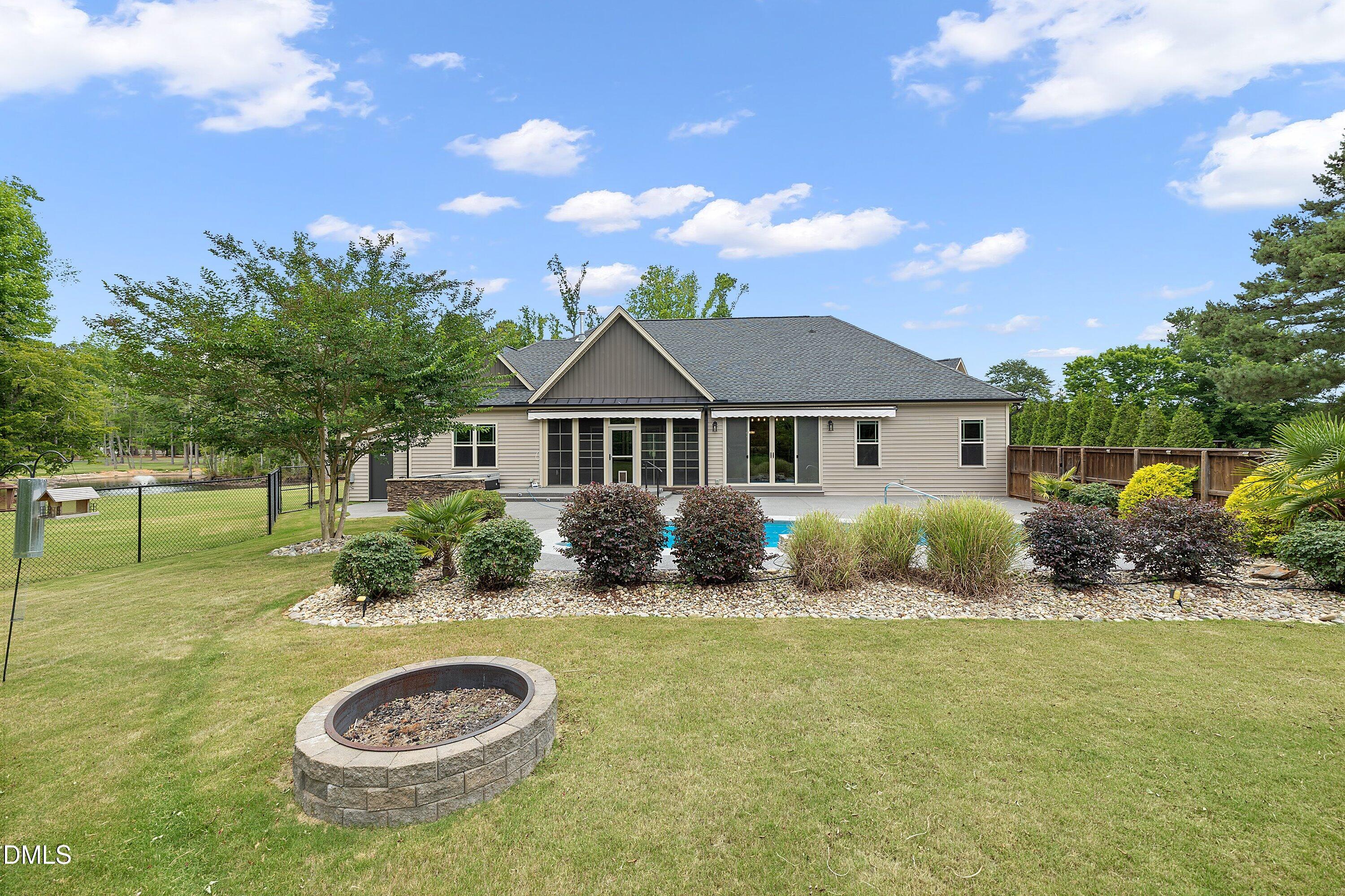 main property photo 74