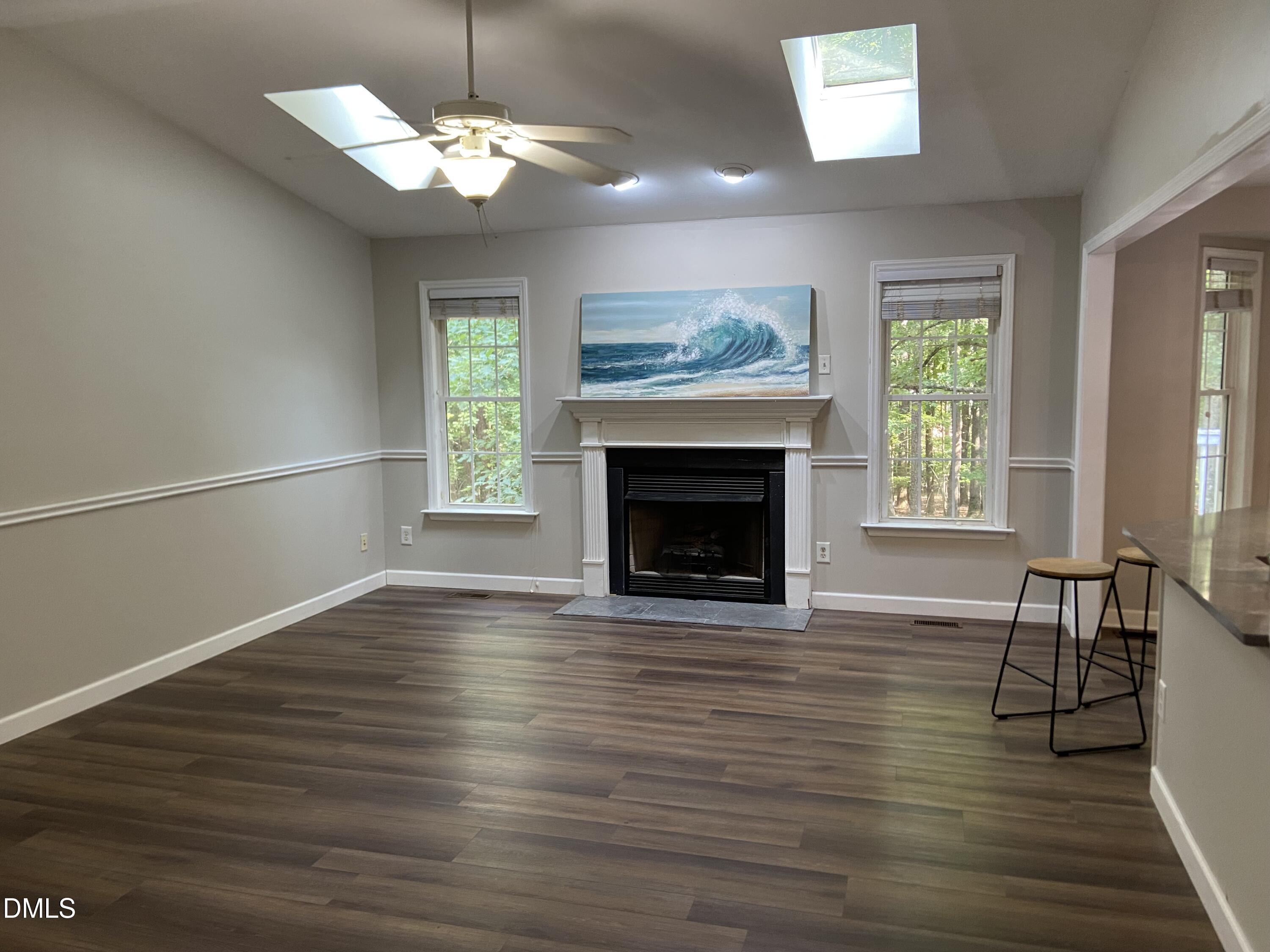 property viewer photo 1