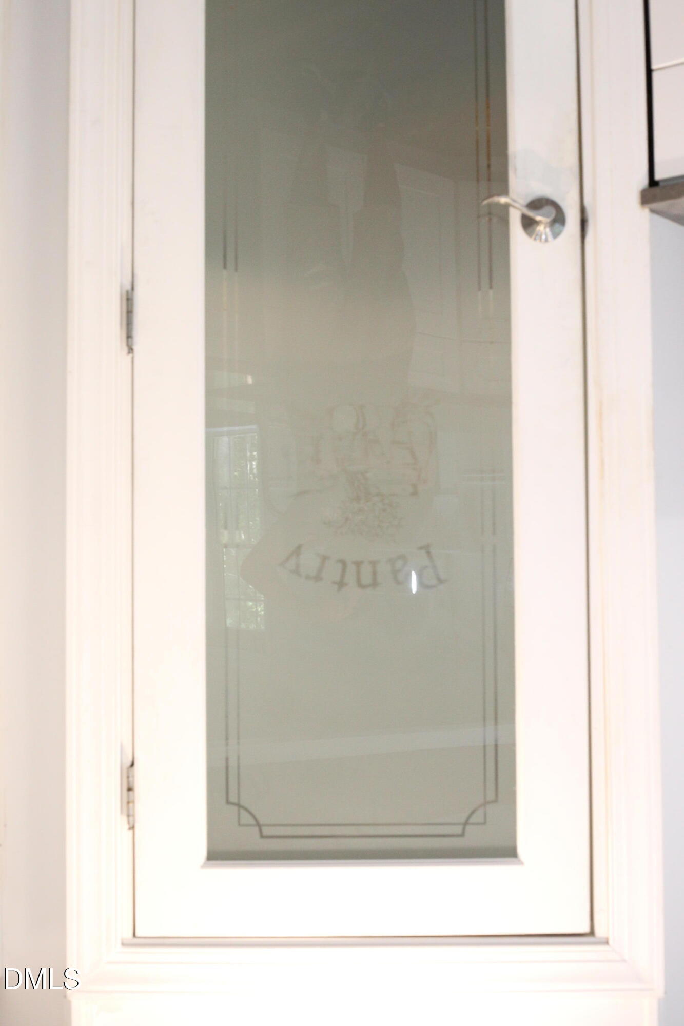 property viewer photo 6