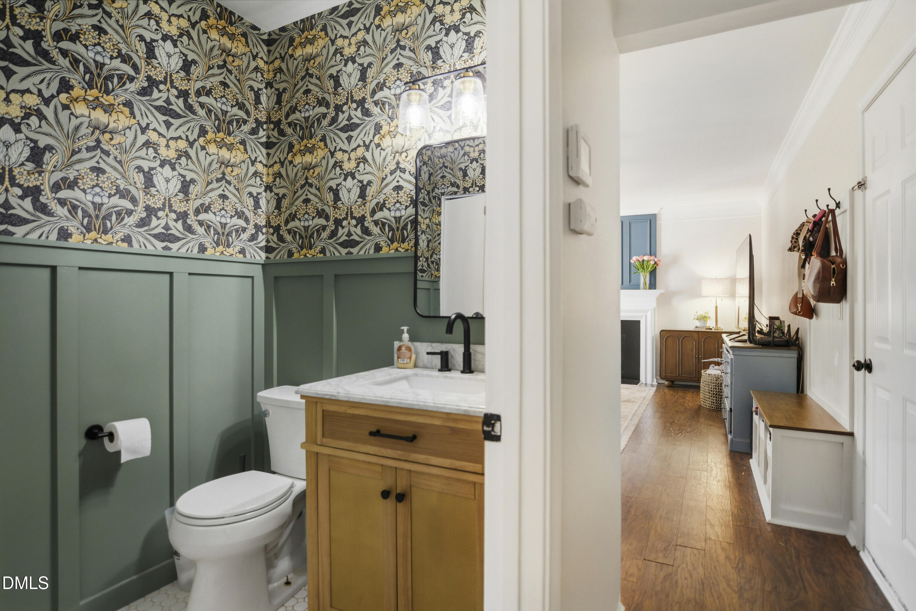 main property photo 10