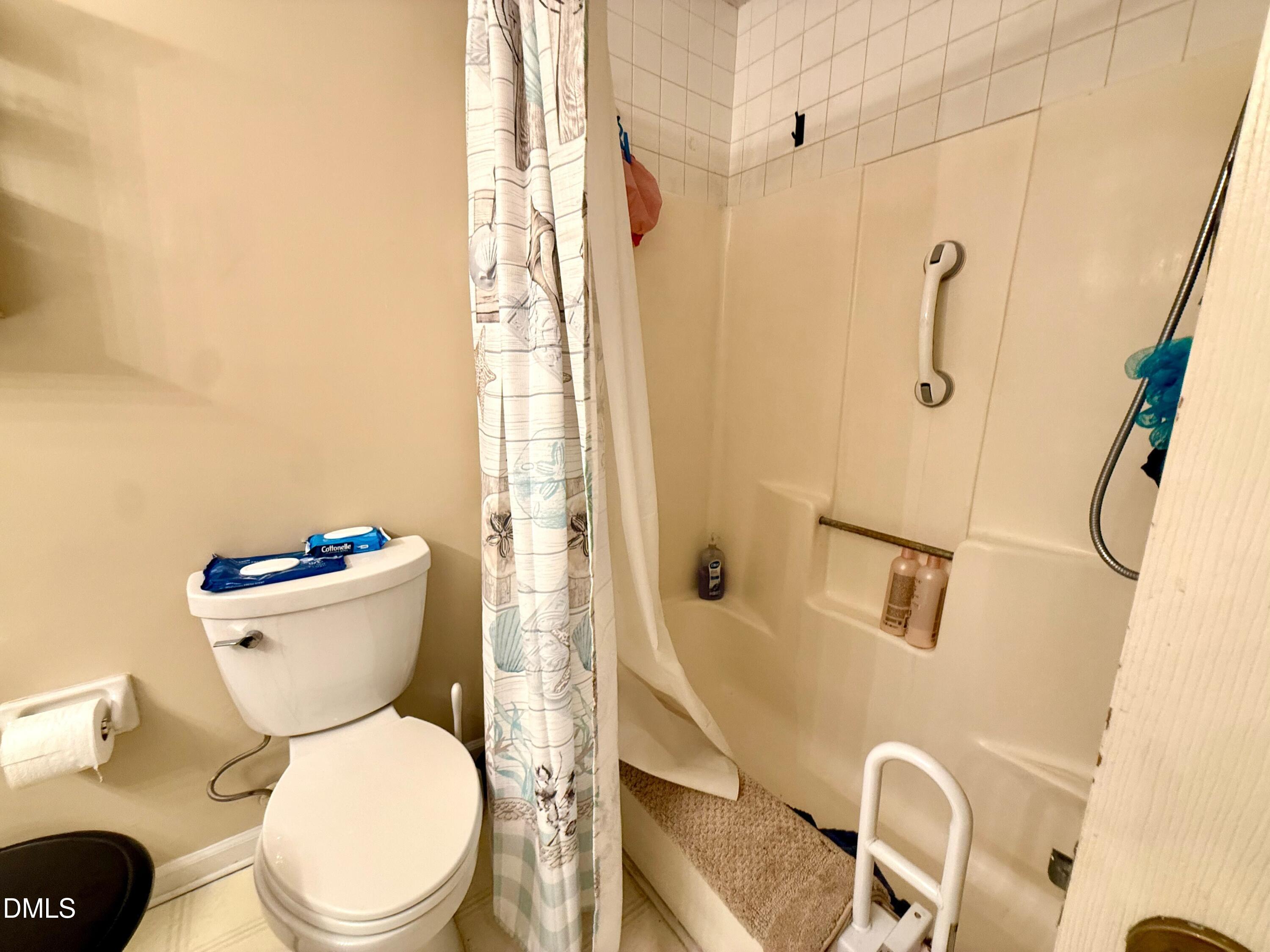 main property photo 27