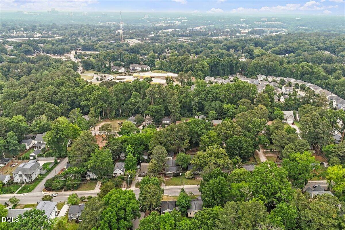 main property photo 43
