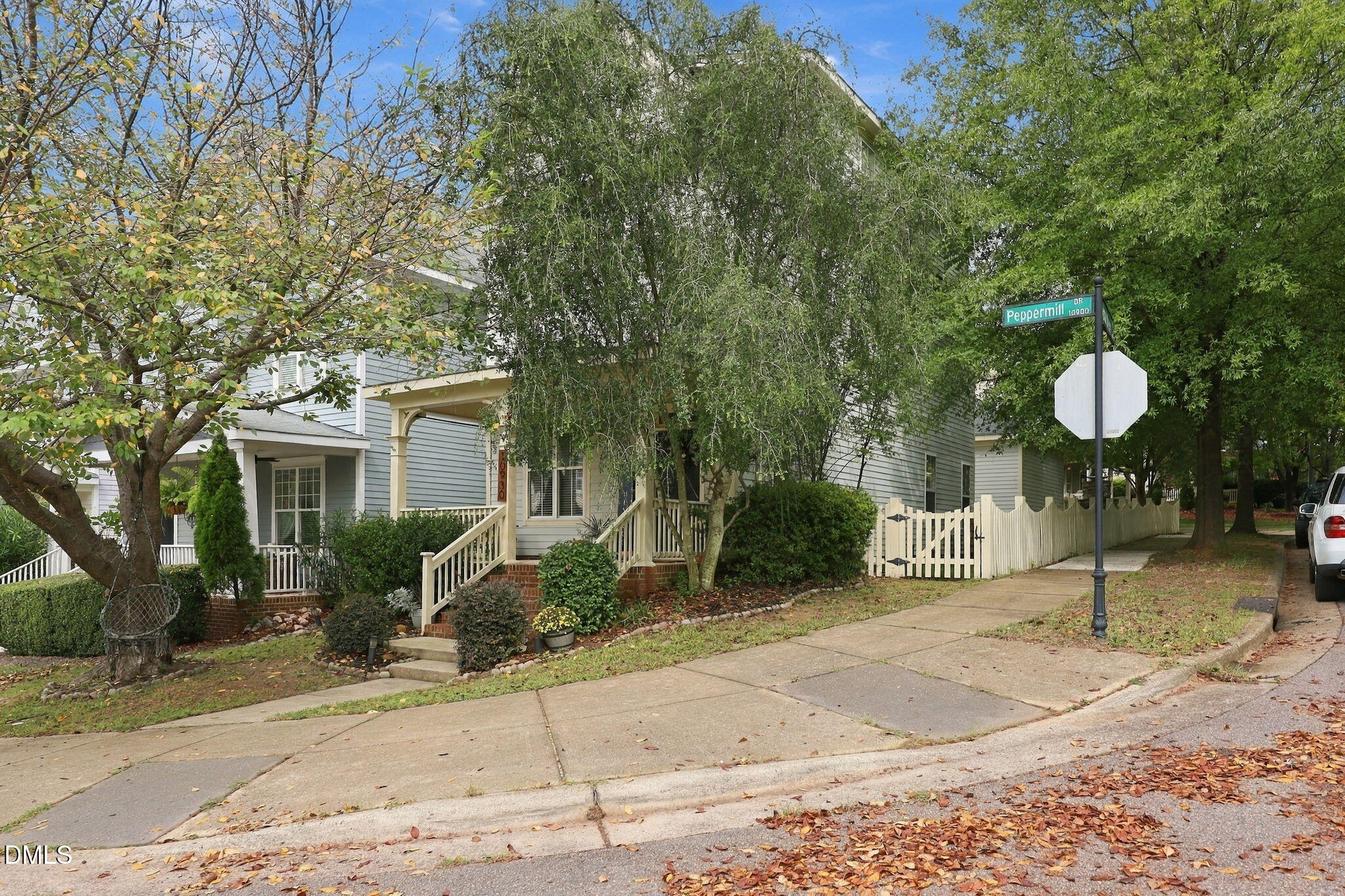 main property photo 50