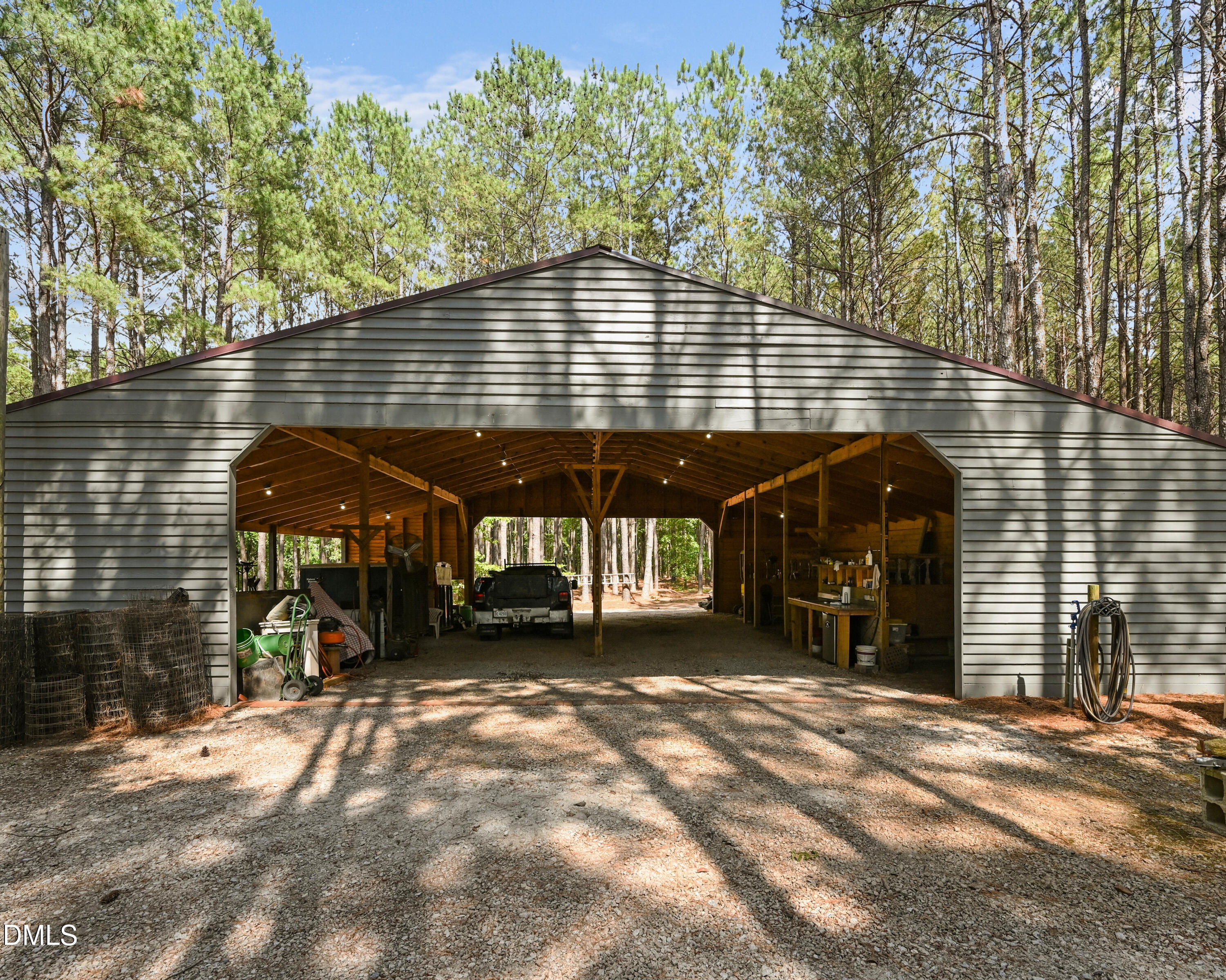 main property photo 24