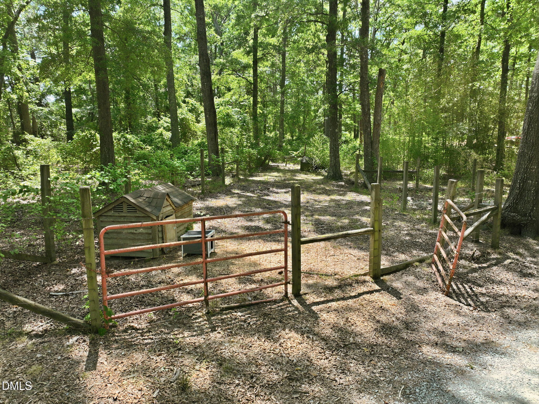 main property photo 46