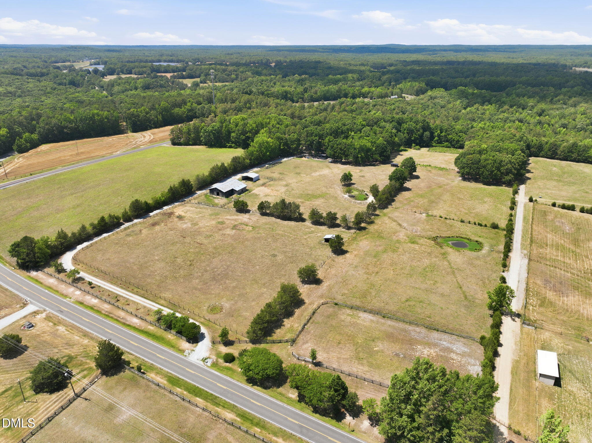 main property photo 50