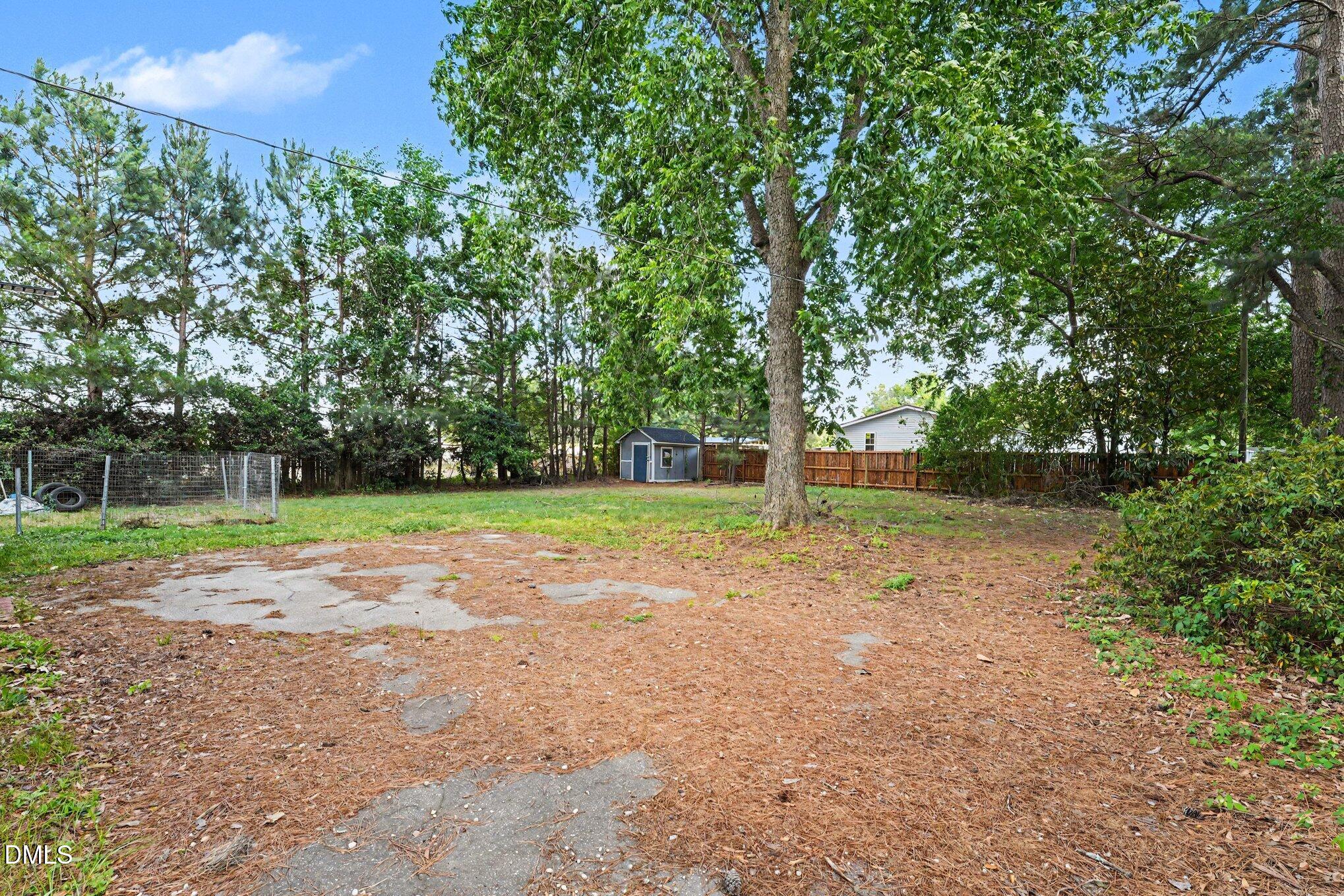 main property photo 23