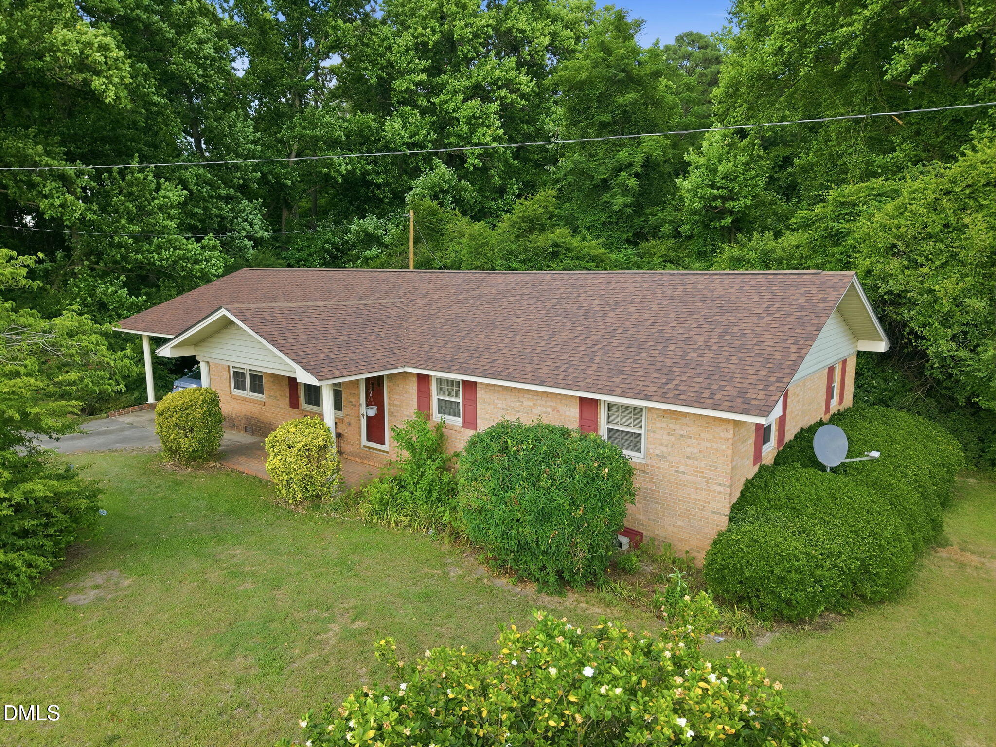 main property photo 33