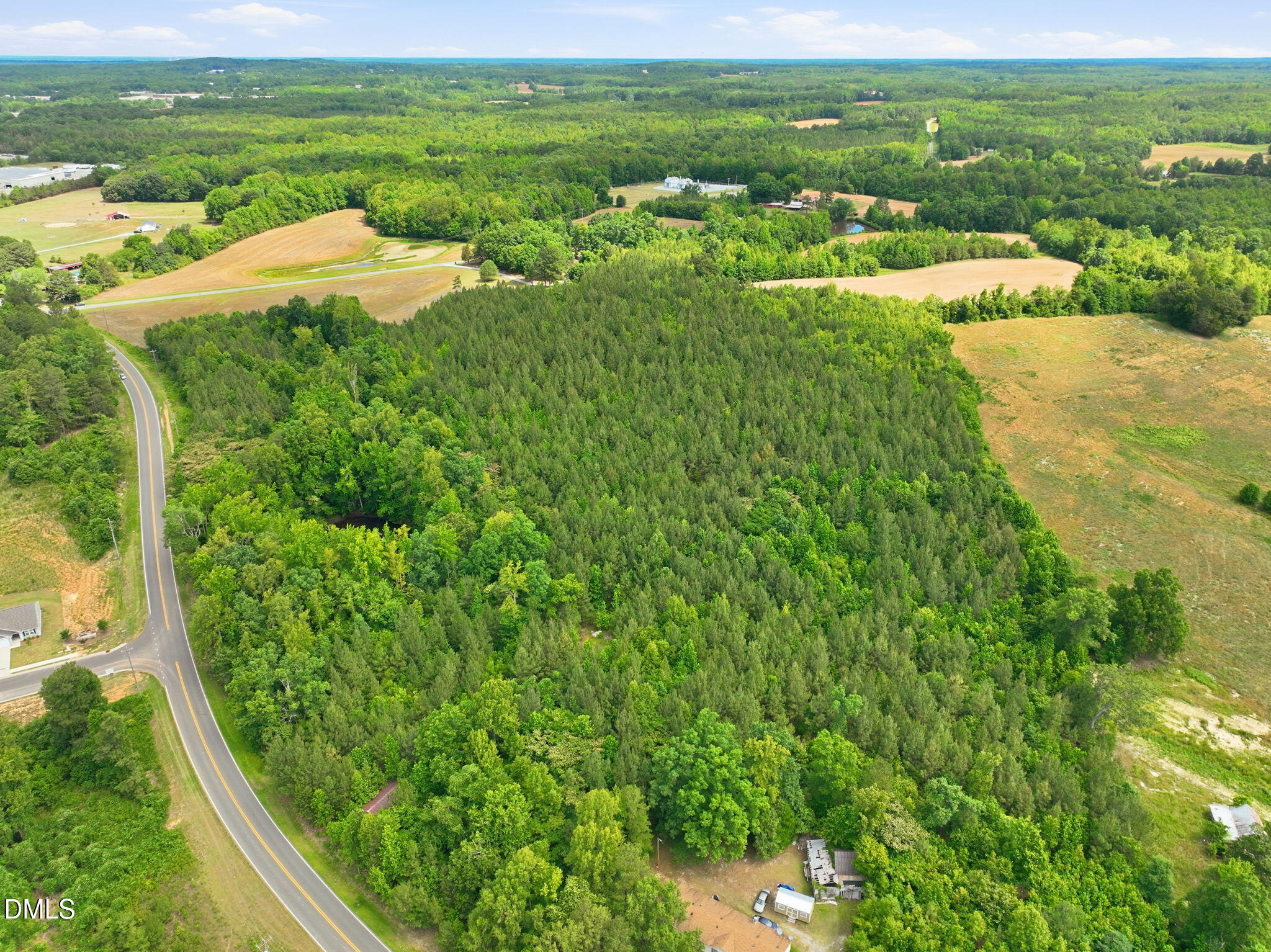 main property photo 6