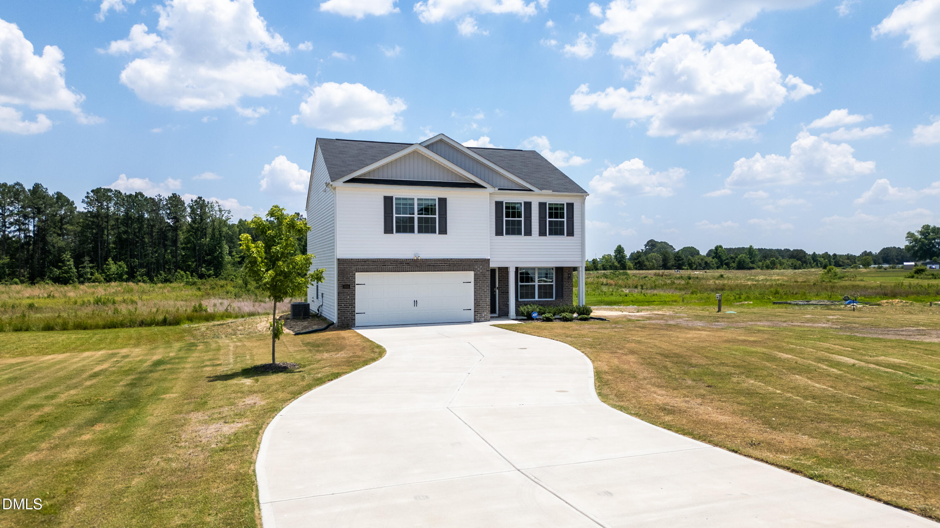main property photo 41
