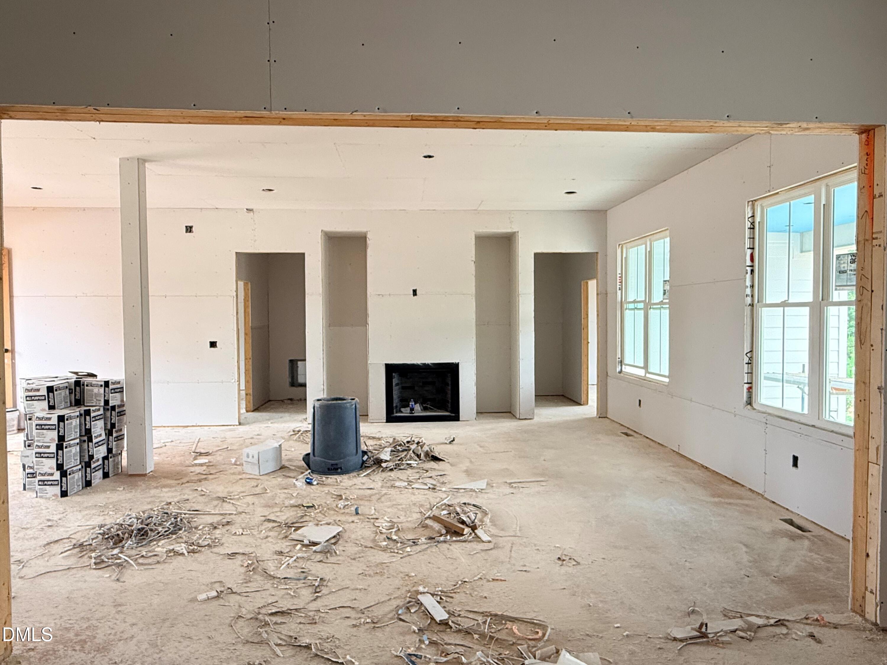 main property photo 11