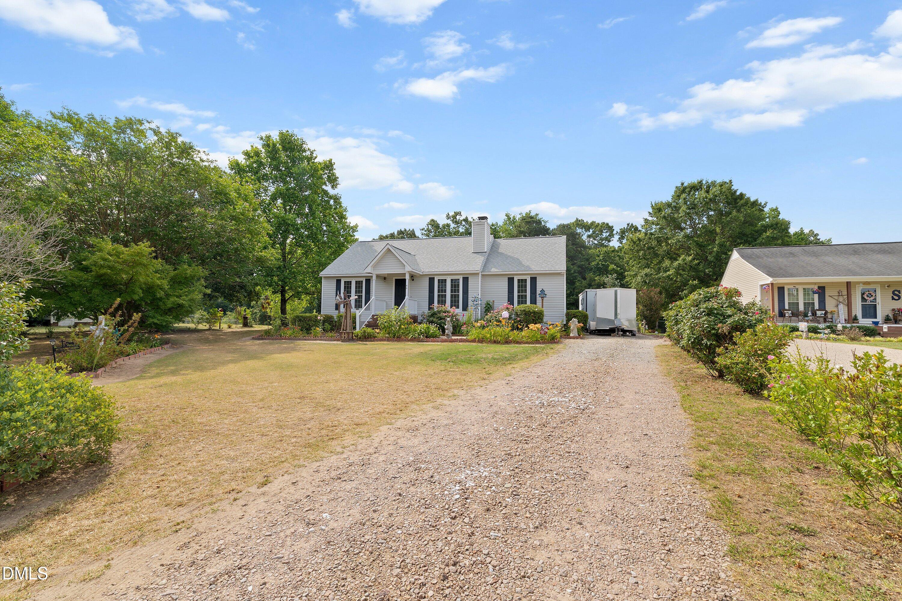 main property photo 40