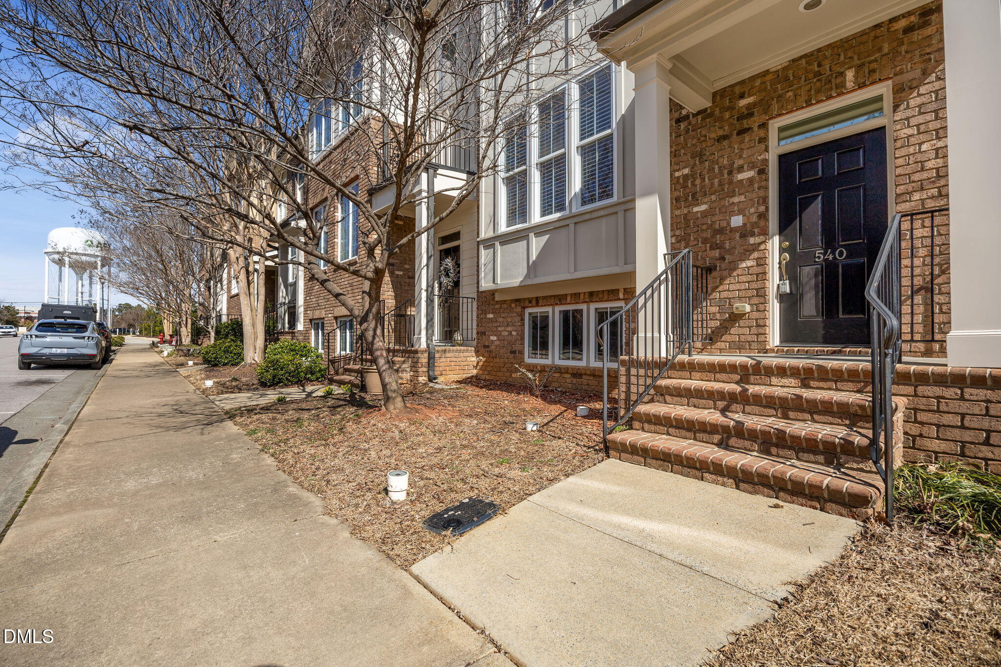 main property photo 43
