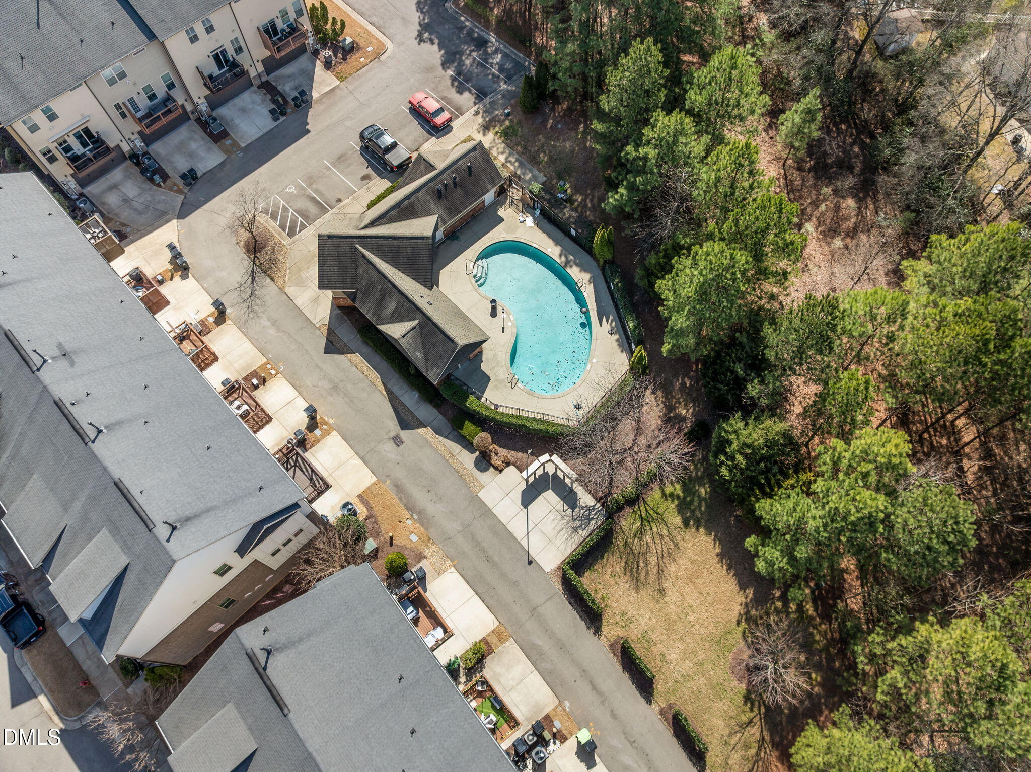 main property photo 48