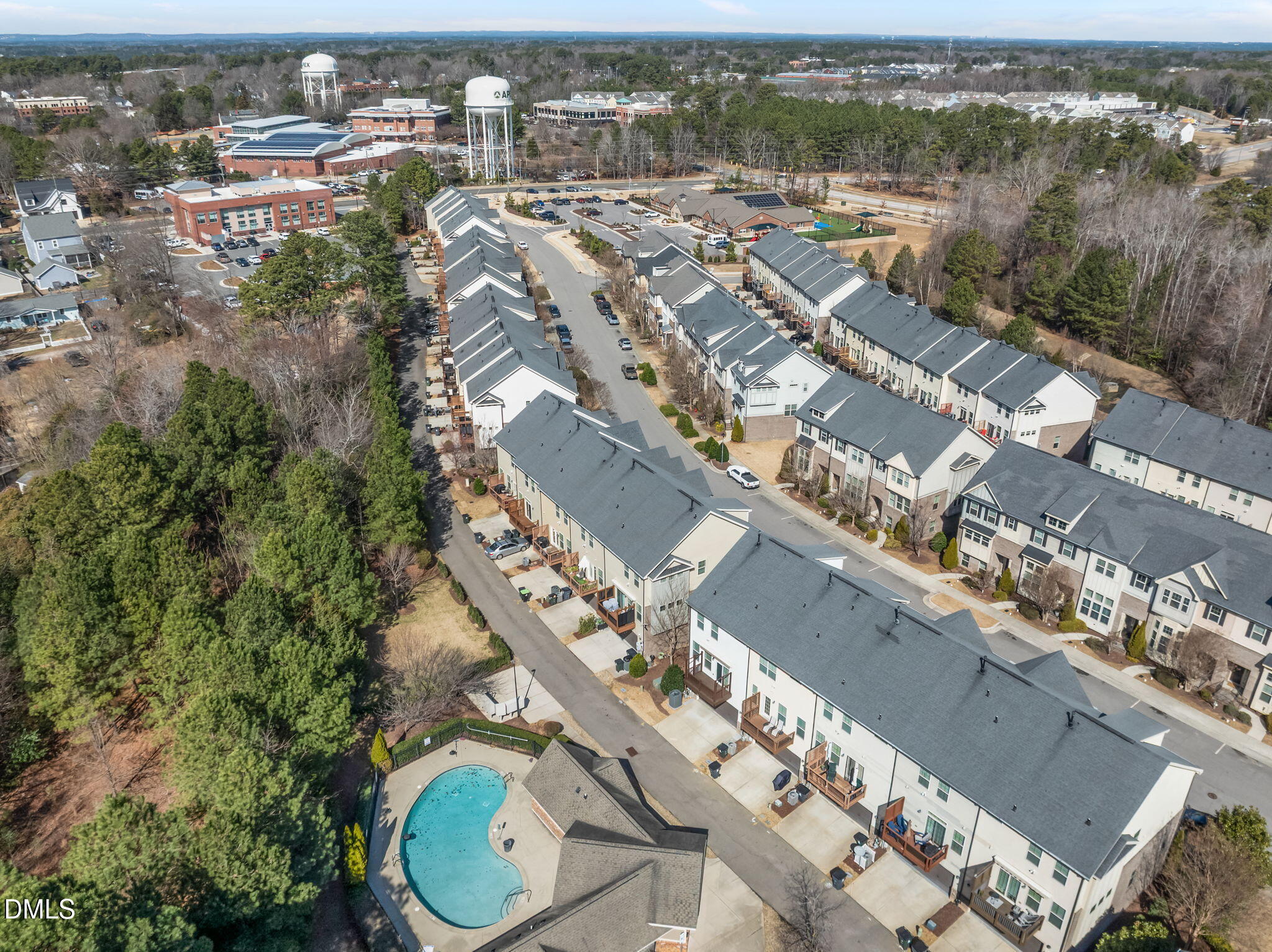 main property photo 49