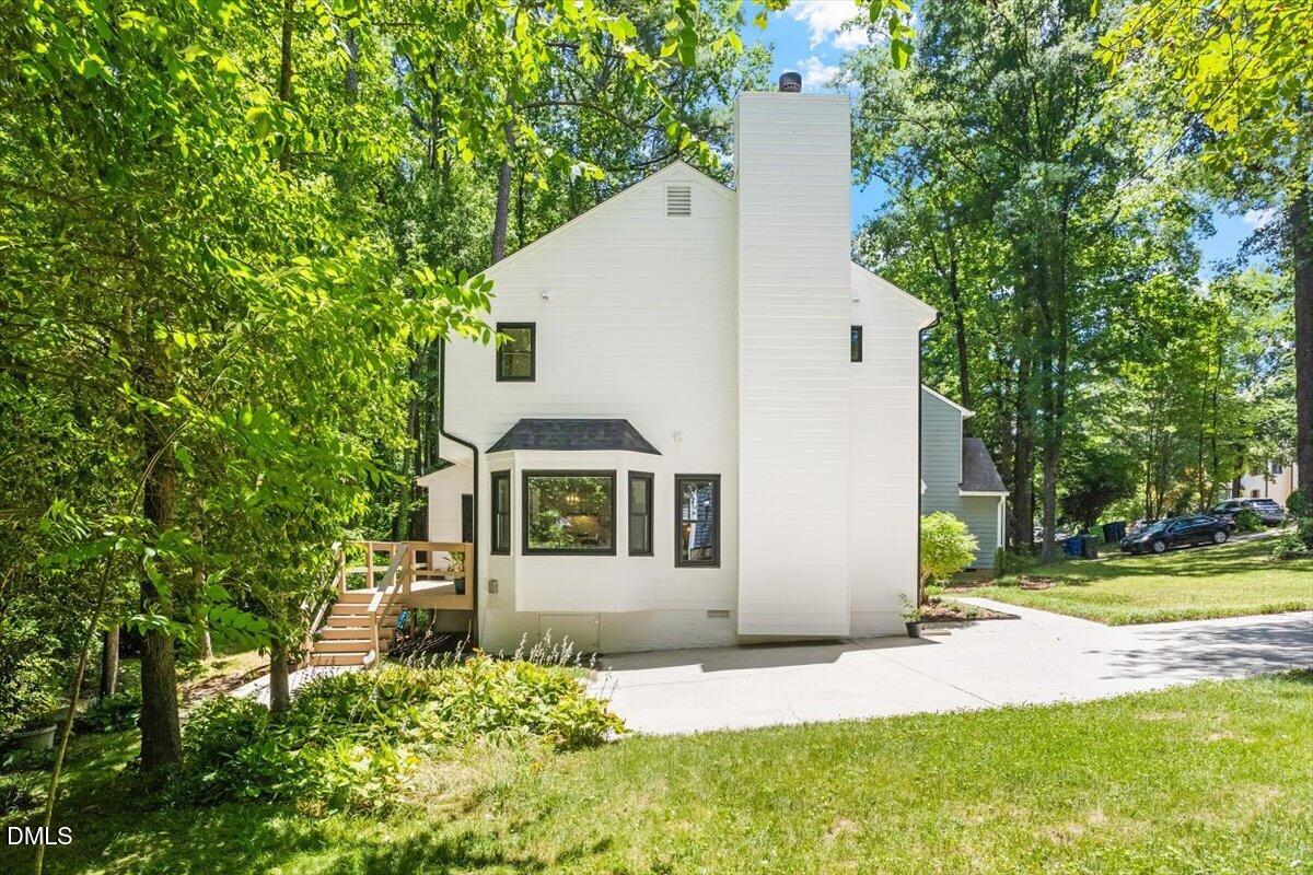 main property photo 35