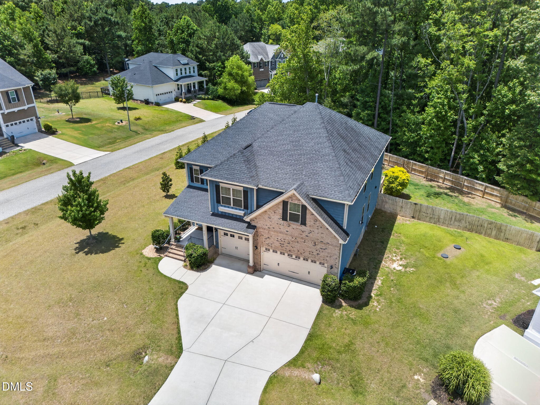 main property photo 48