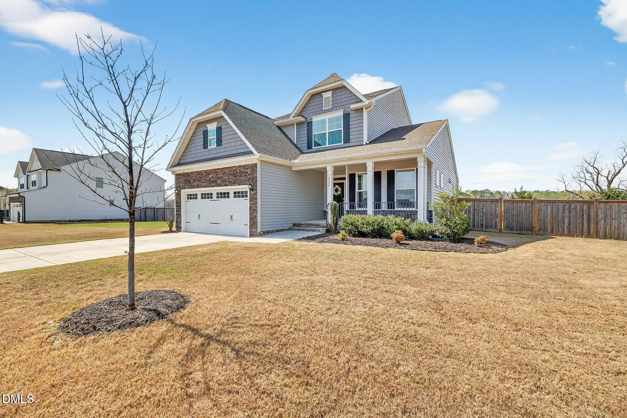 main property photo 2