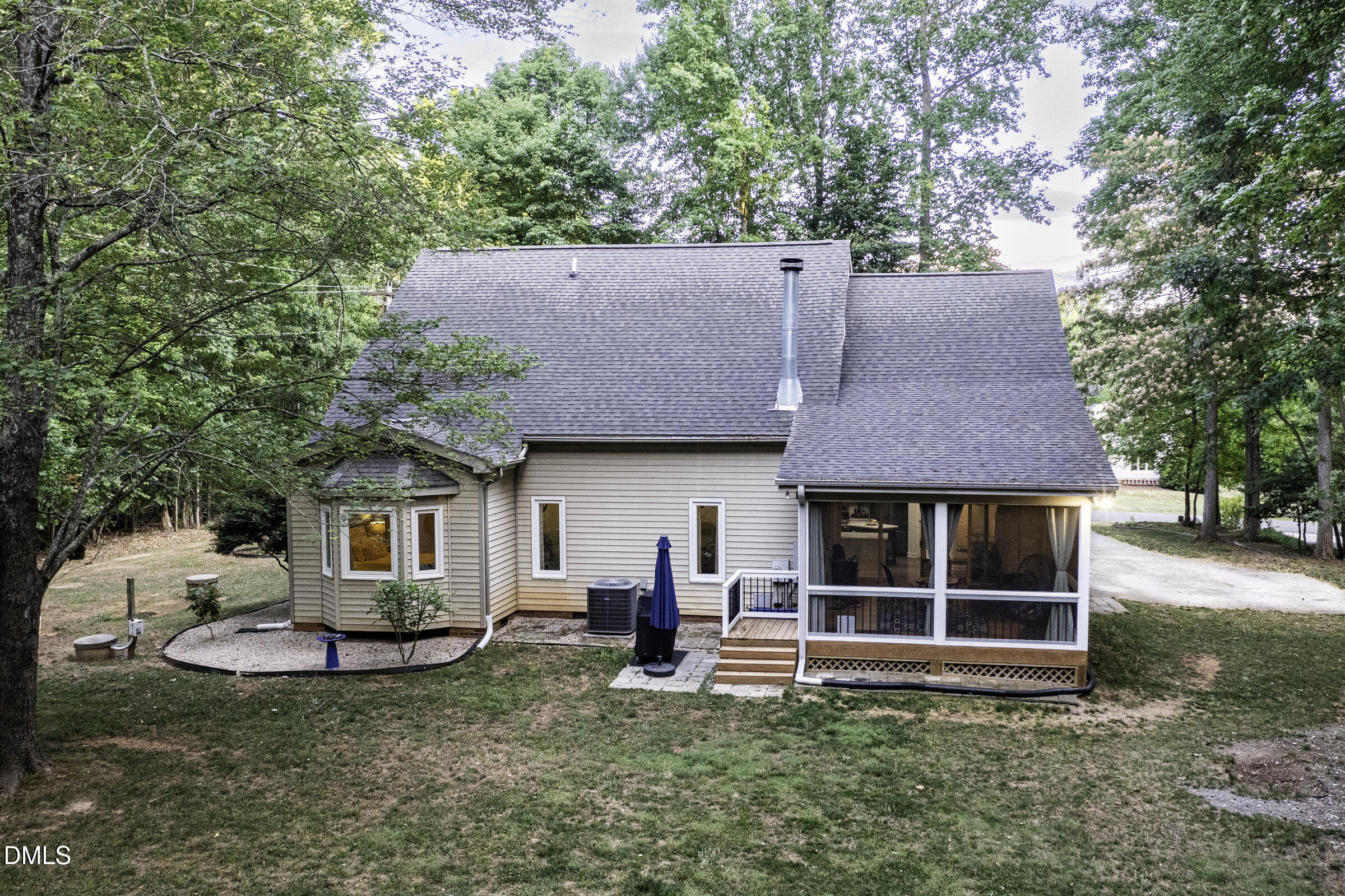 main property photo 46