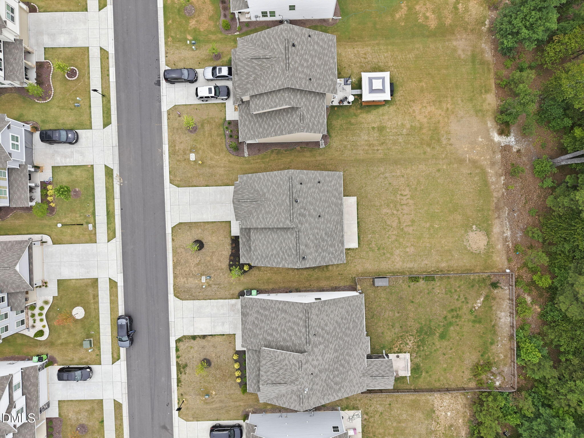 main property photo 50