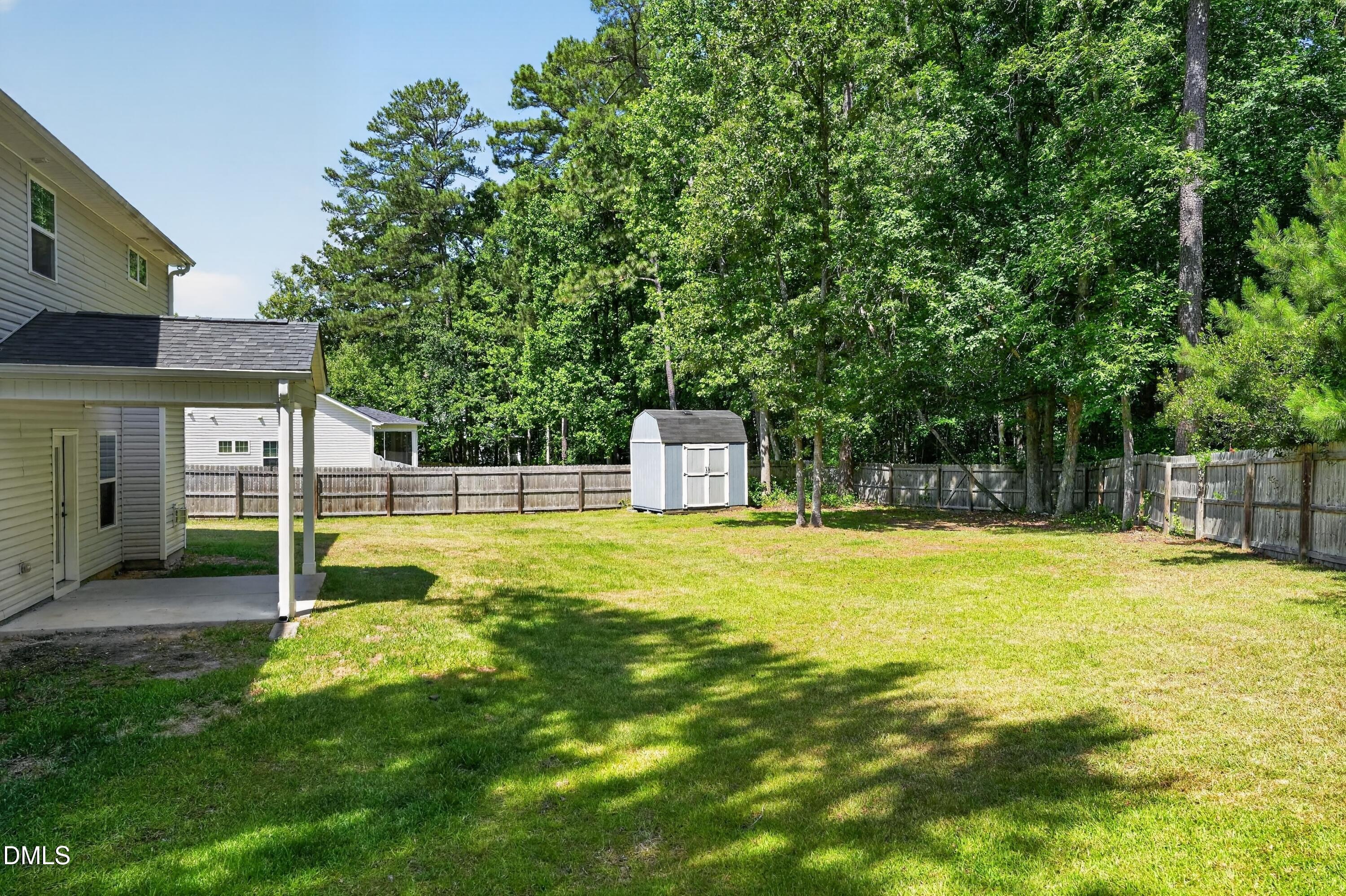main property photo 45