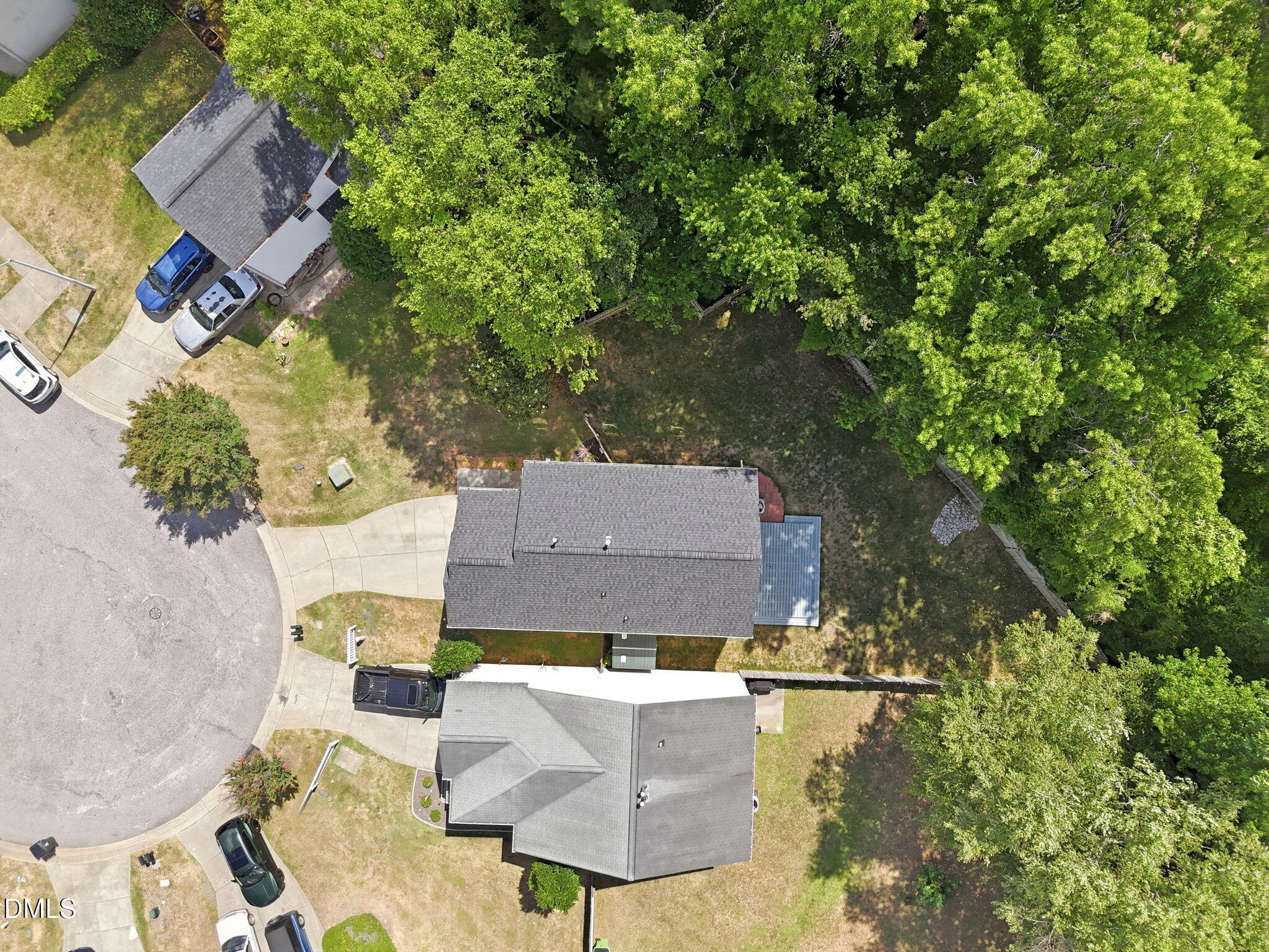 main property photo 31