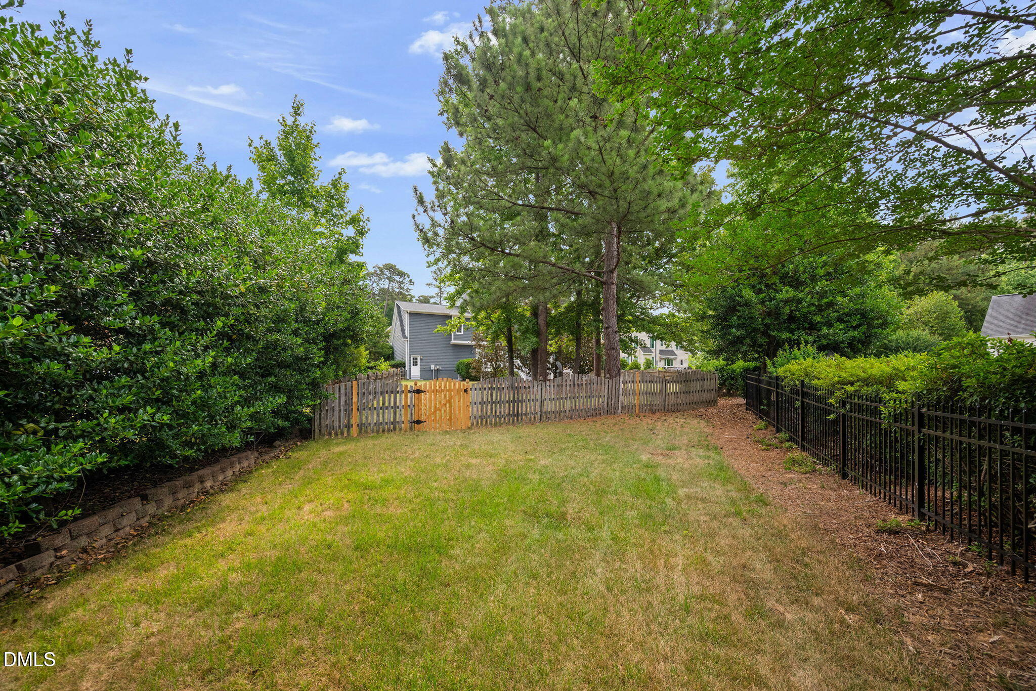 main property photo 49