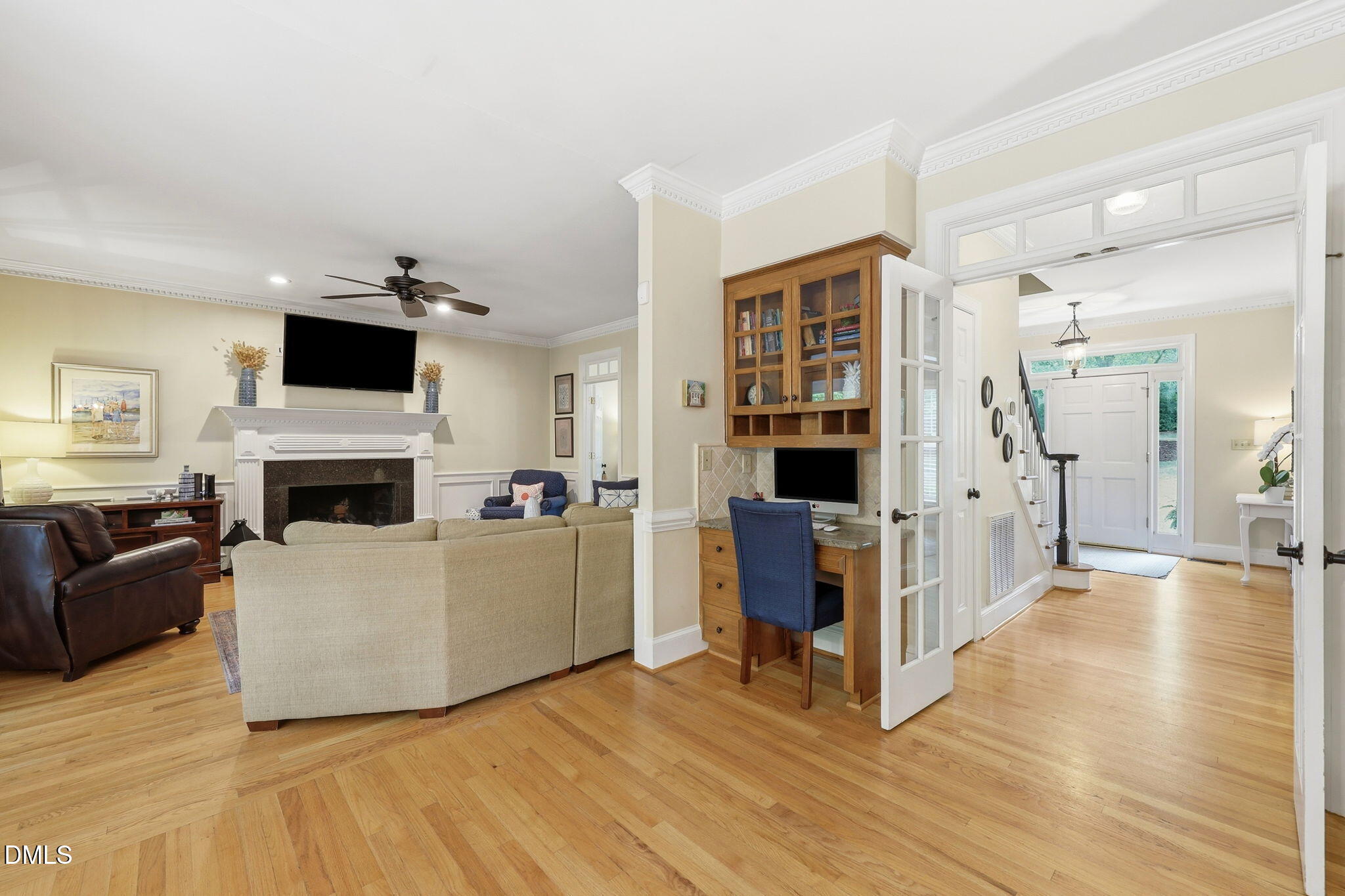 main property photo 11