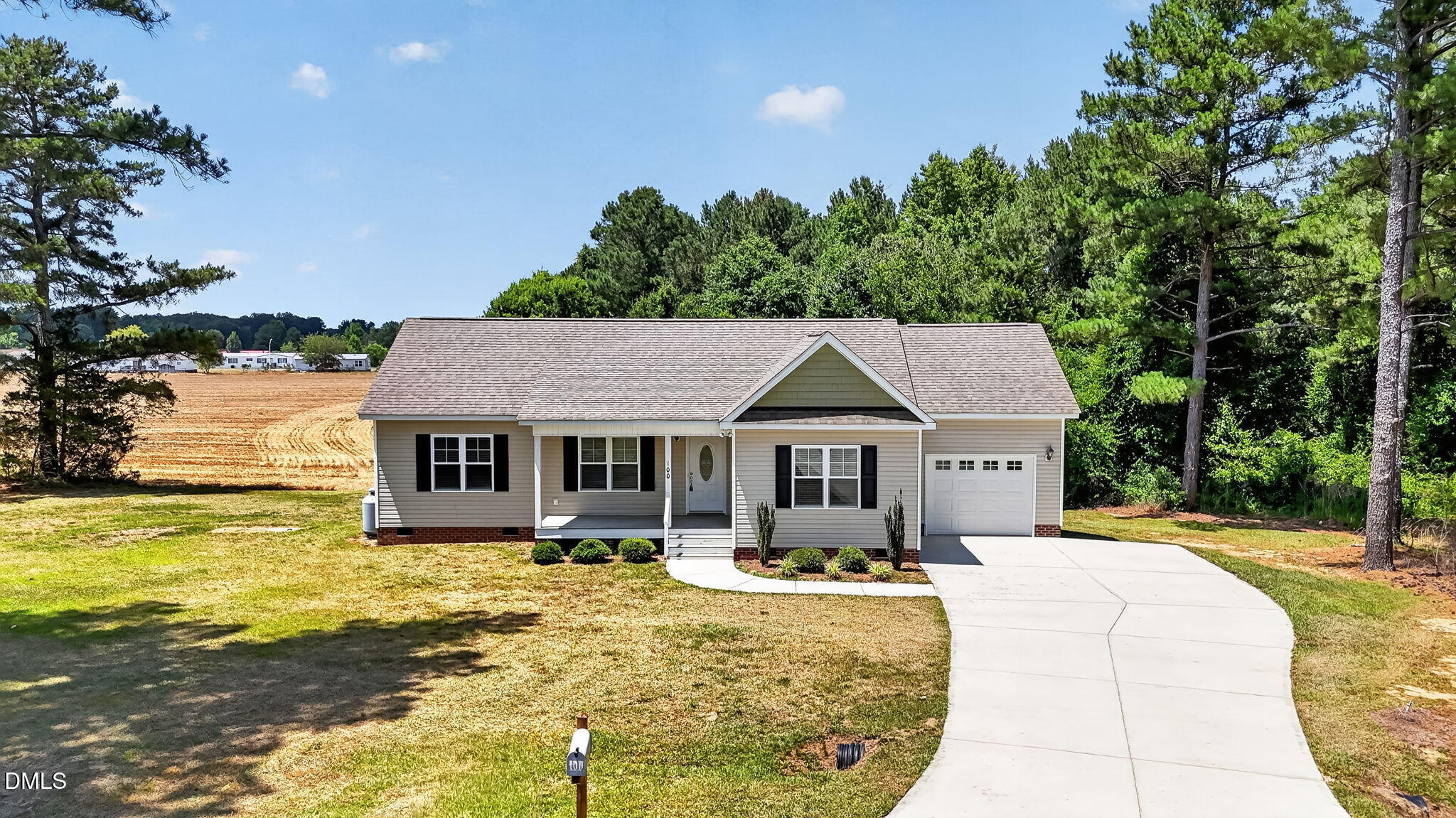 main property photo 45
