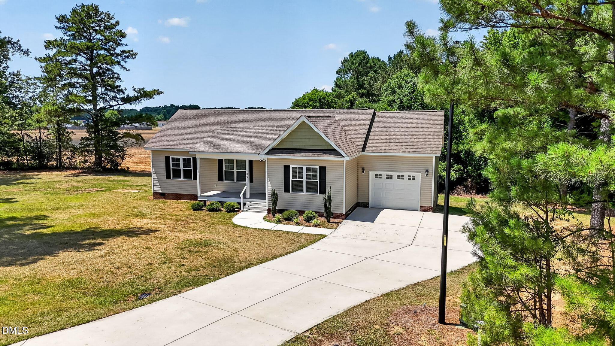 main property photo 46