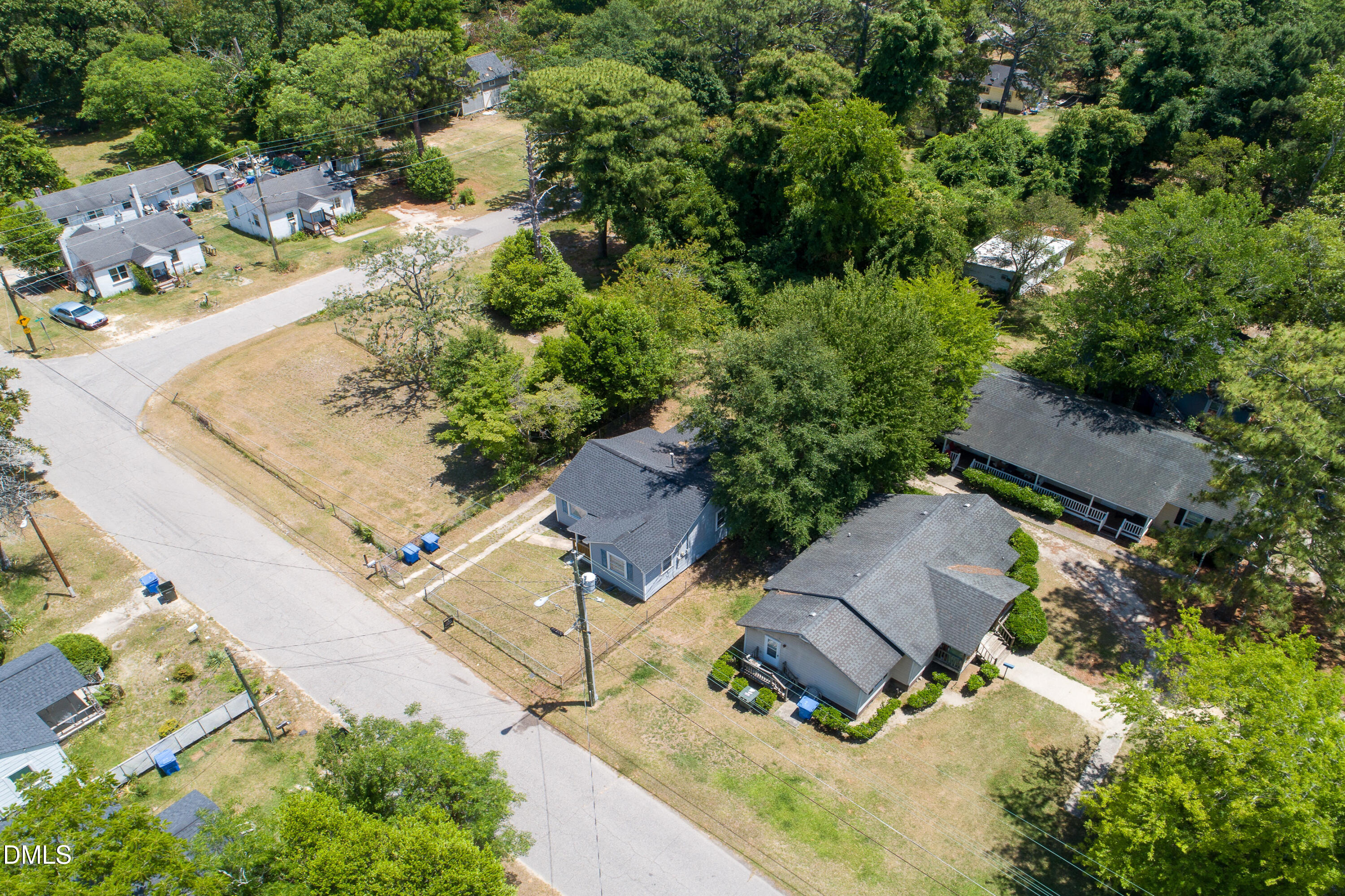 main property photo 44